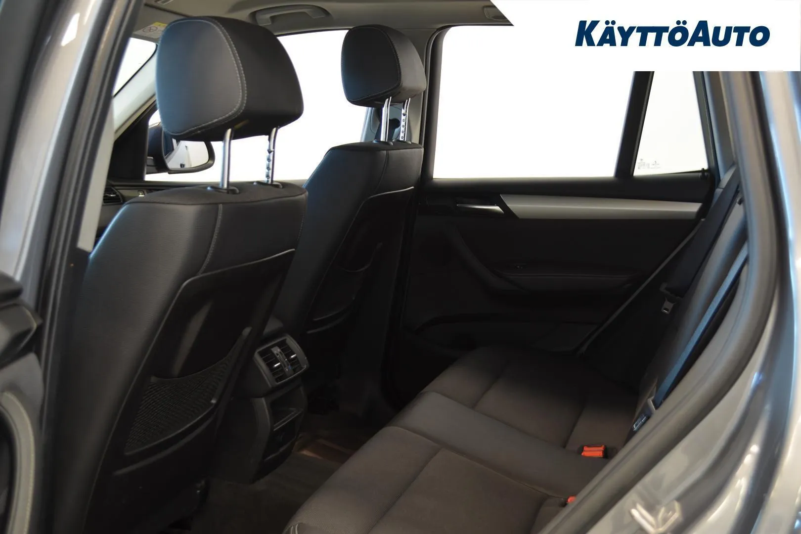 BMW X3 NHM-287 carousel image