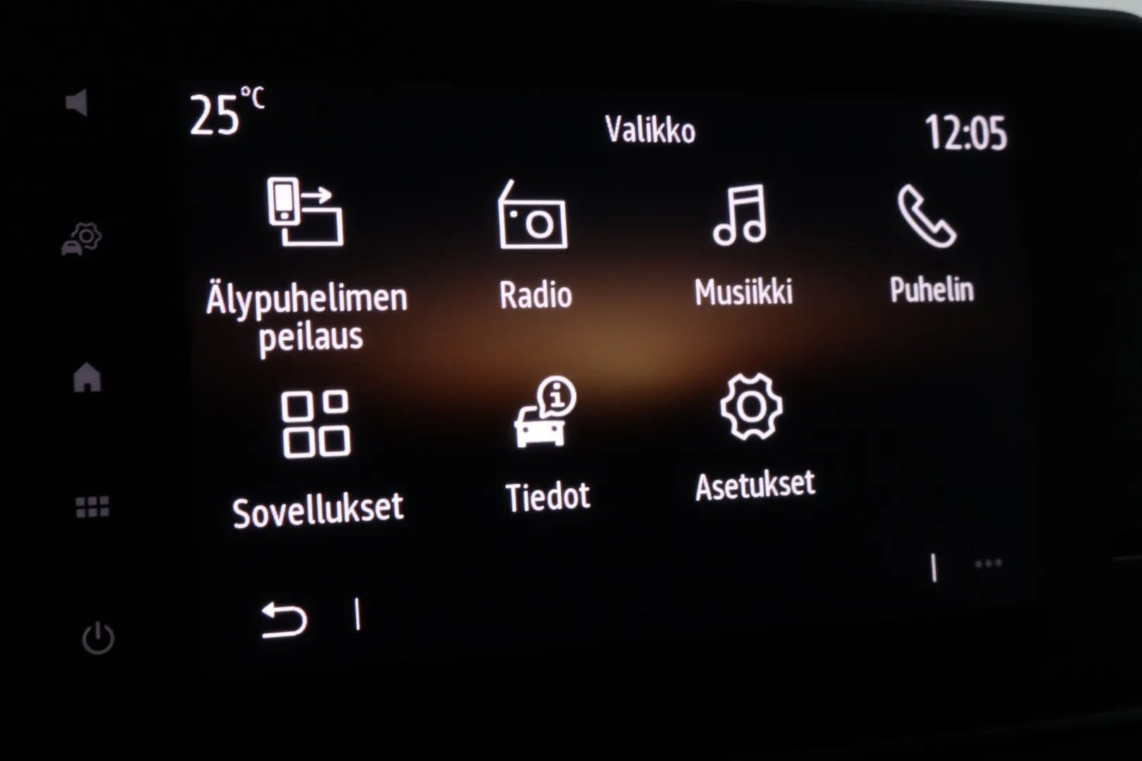 Nissan Primastar RVS-533 carousel image