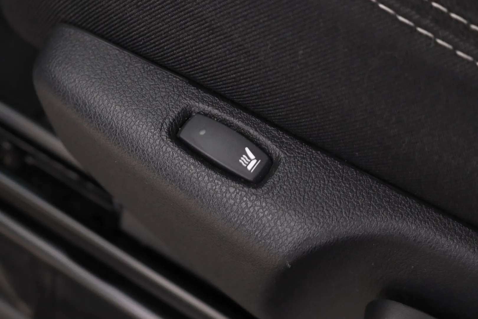 Nissan Primastar RVS-533 carousel image