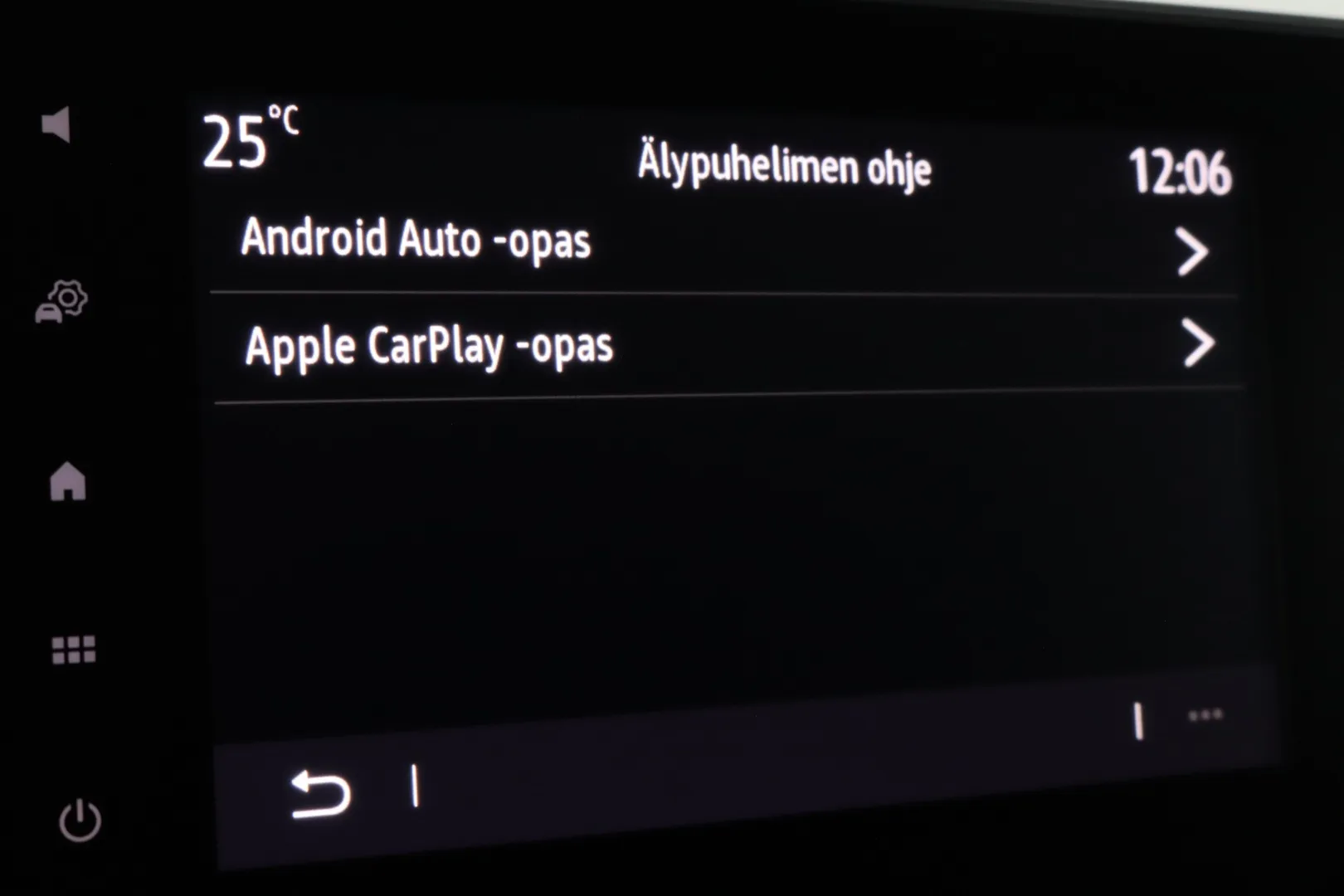 Nissan Primastar RVS-533 carousel image