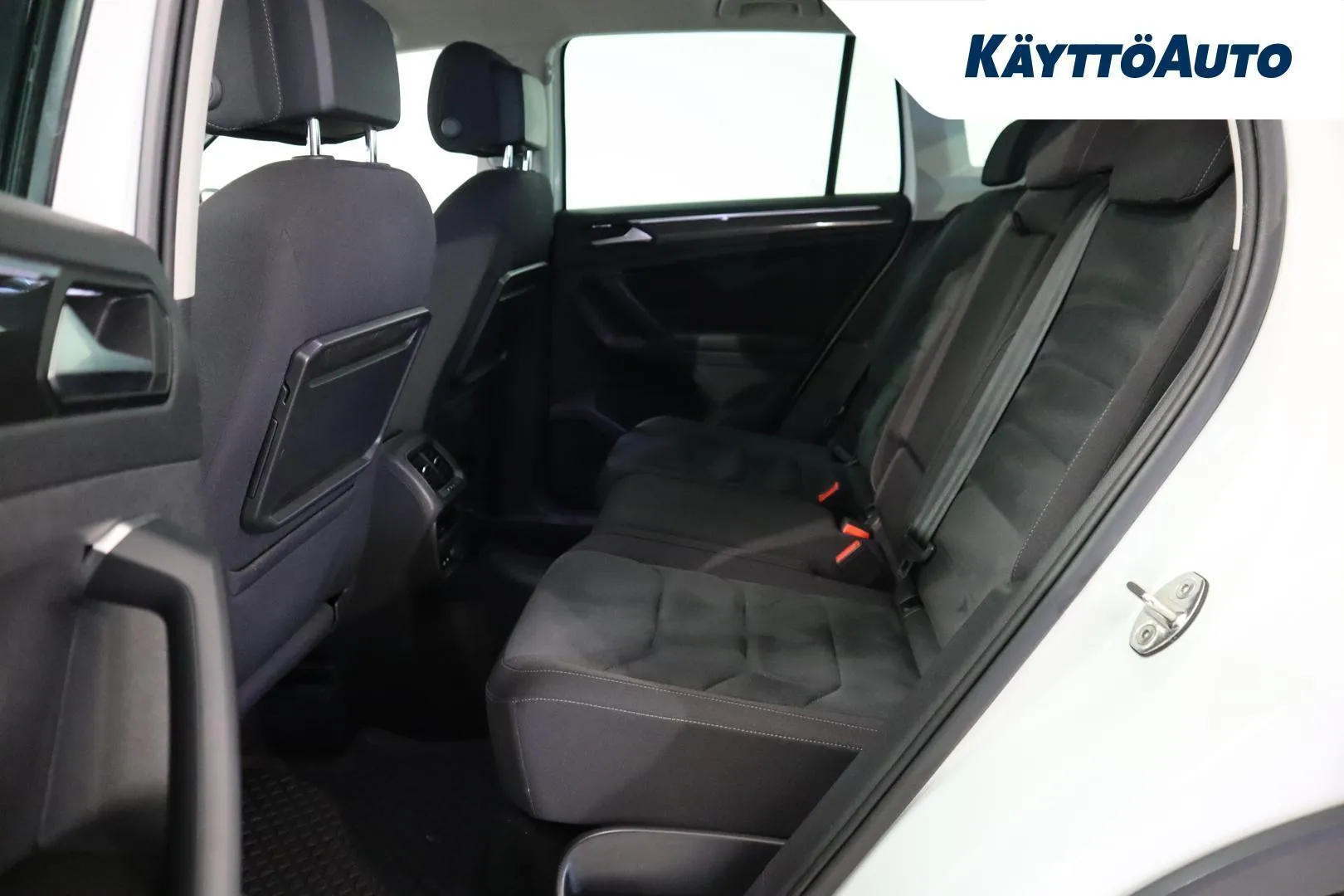 Volkswagen Tiguan CME-305 carousel image