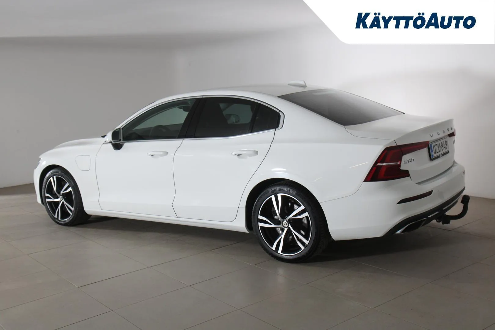 Volvo S60 OZU-849 carousel image