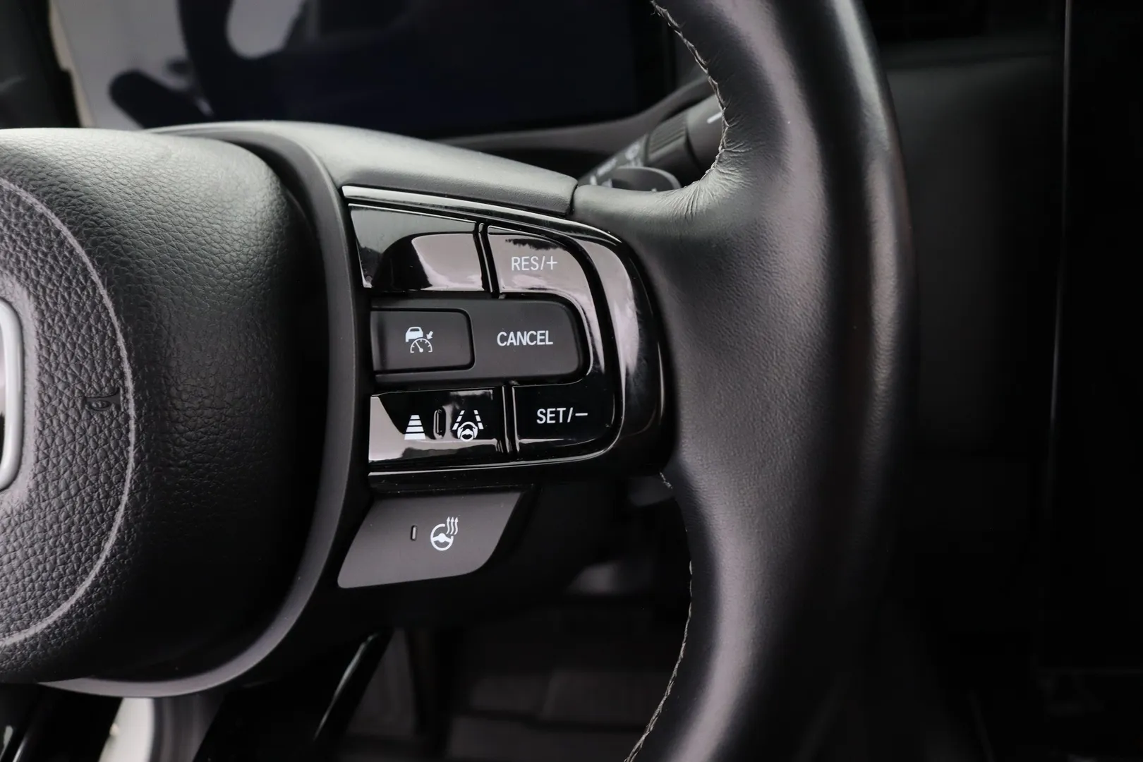 Honda e:Ny1 JNJ-442 carousel image