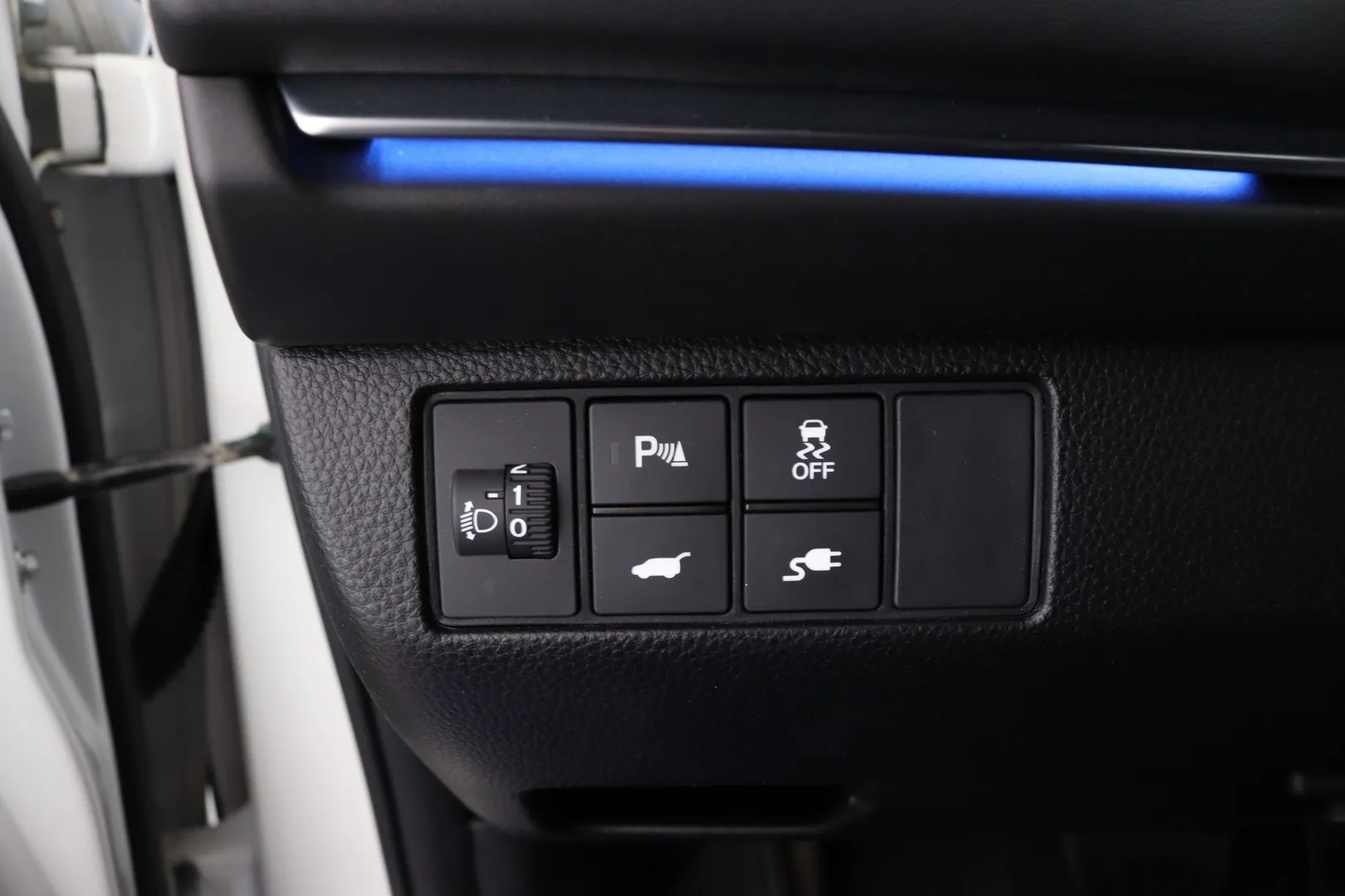 Honda e:Ny1 JNJ-442 carousel image