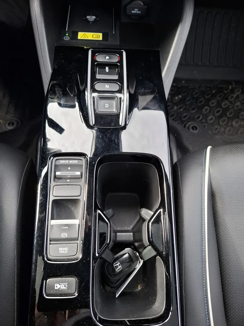 Honda e:Ny1 JNJ-442 carousel image