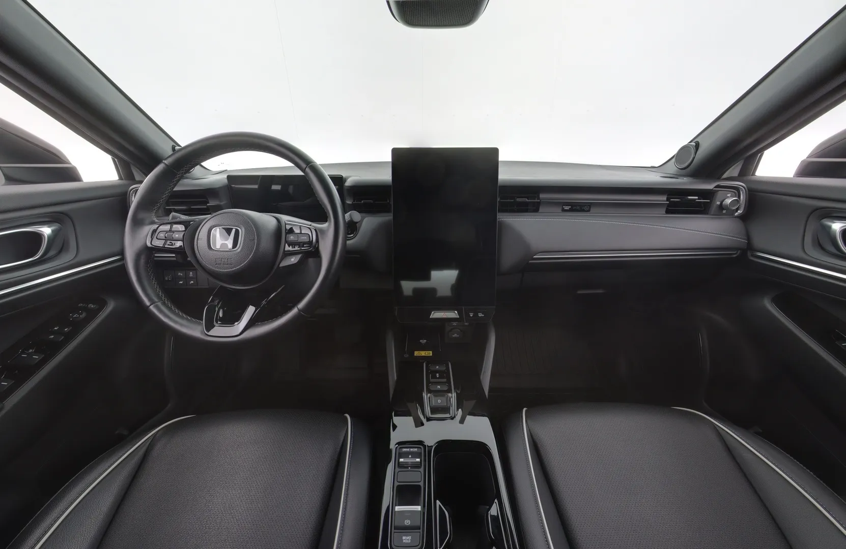 Honda e:Ny1 JNJ-442 carousel image