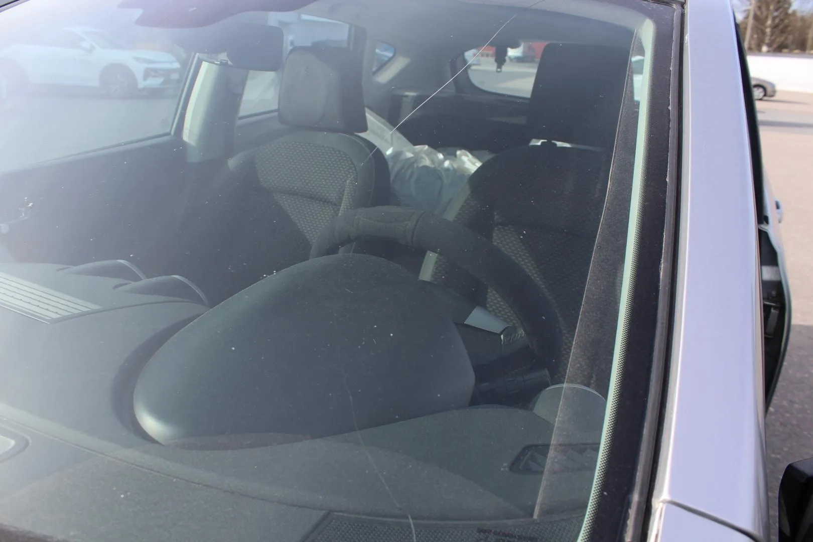 Nissan Qashqai ZXY-343 carousel image