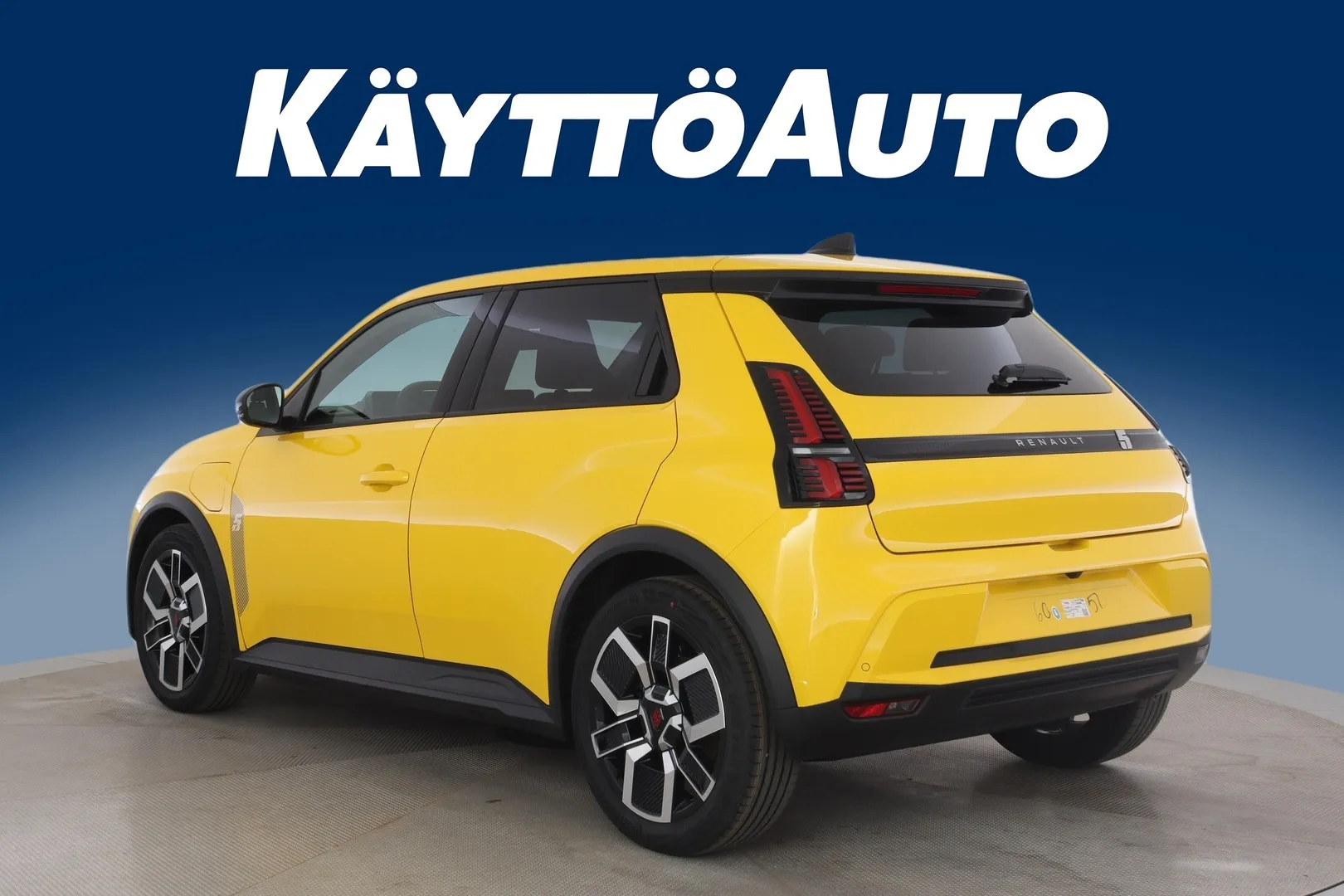 Renault 5 RXS-673 carousel image