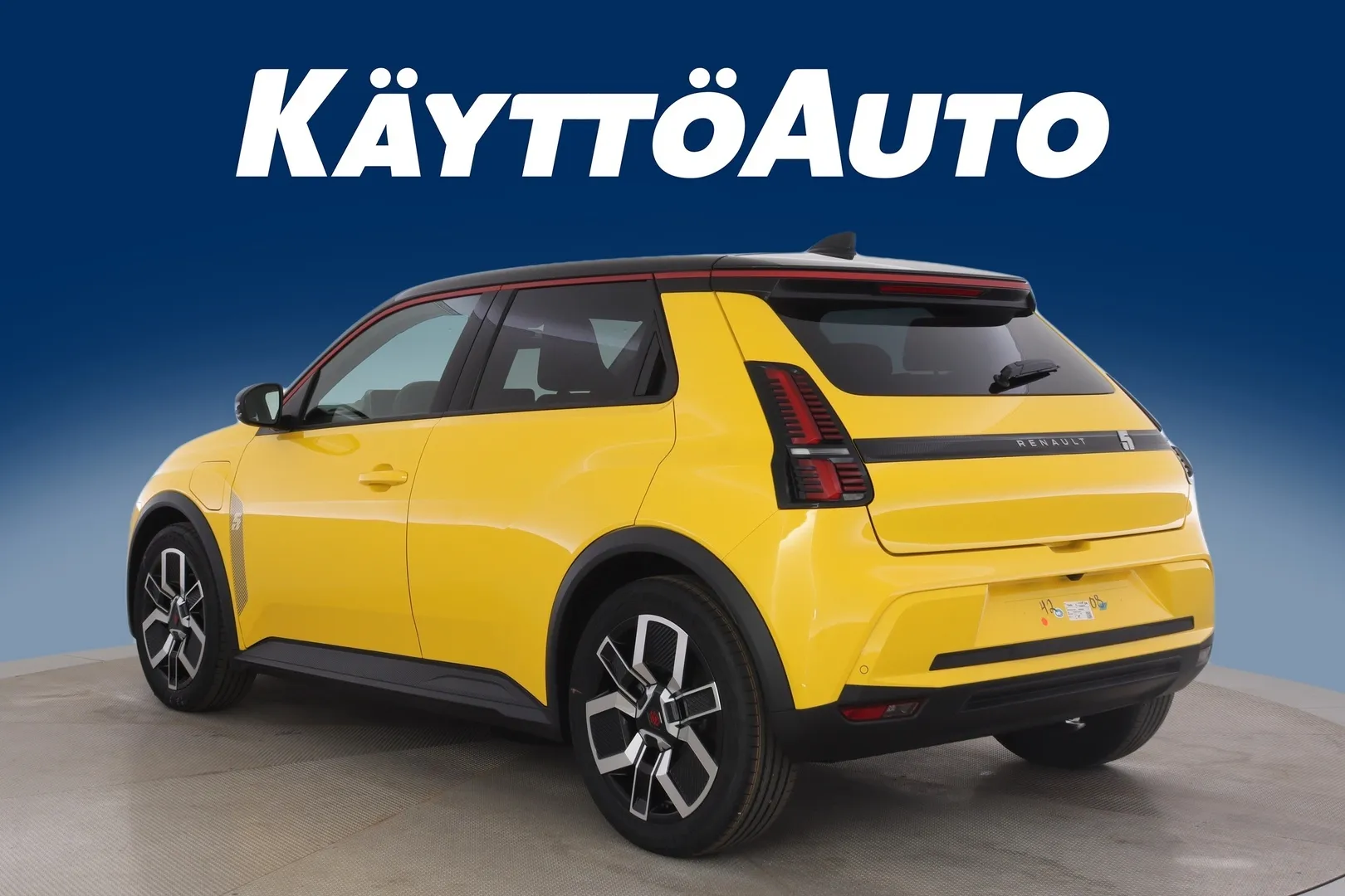 Renault 5 RXO-477 carousel image