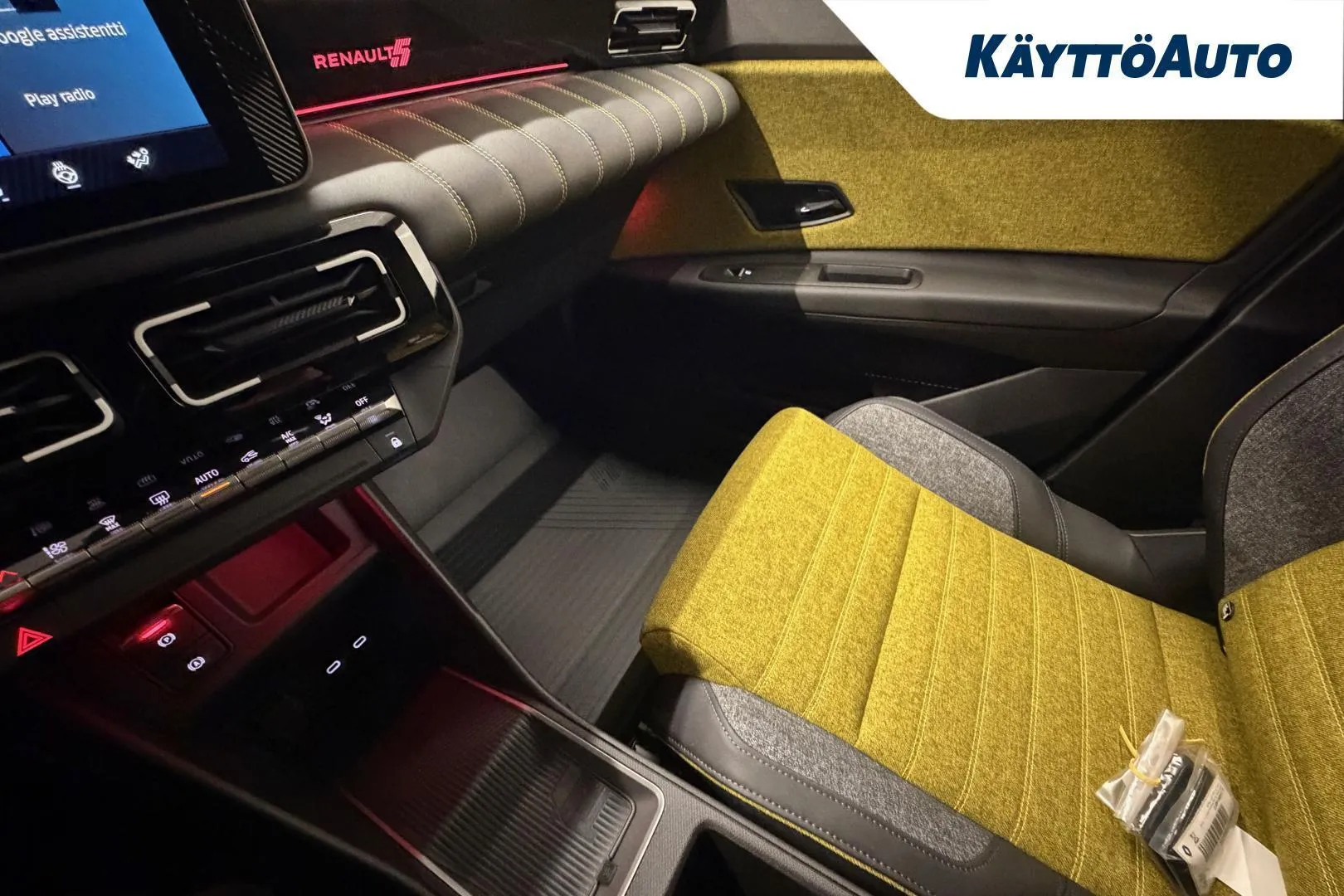 Renault 5 KXN-934 carousel image