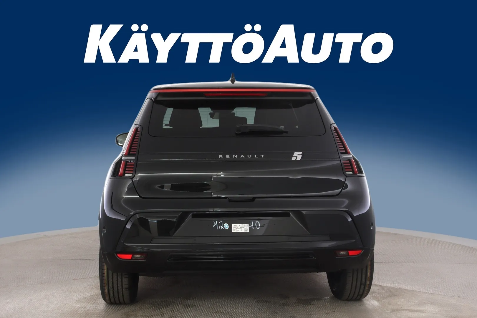 Renault 5 RXO-492 carousel image