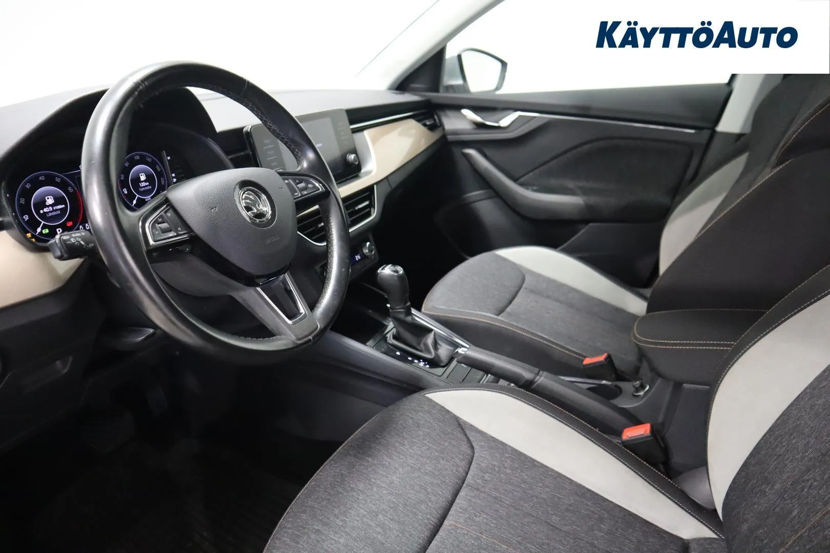 Skoda Scala NNI-172 carousel image