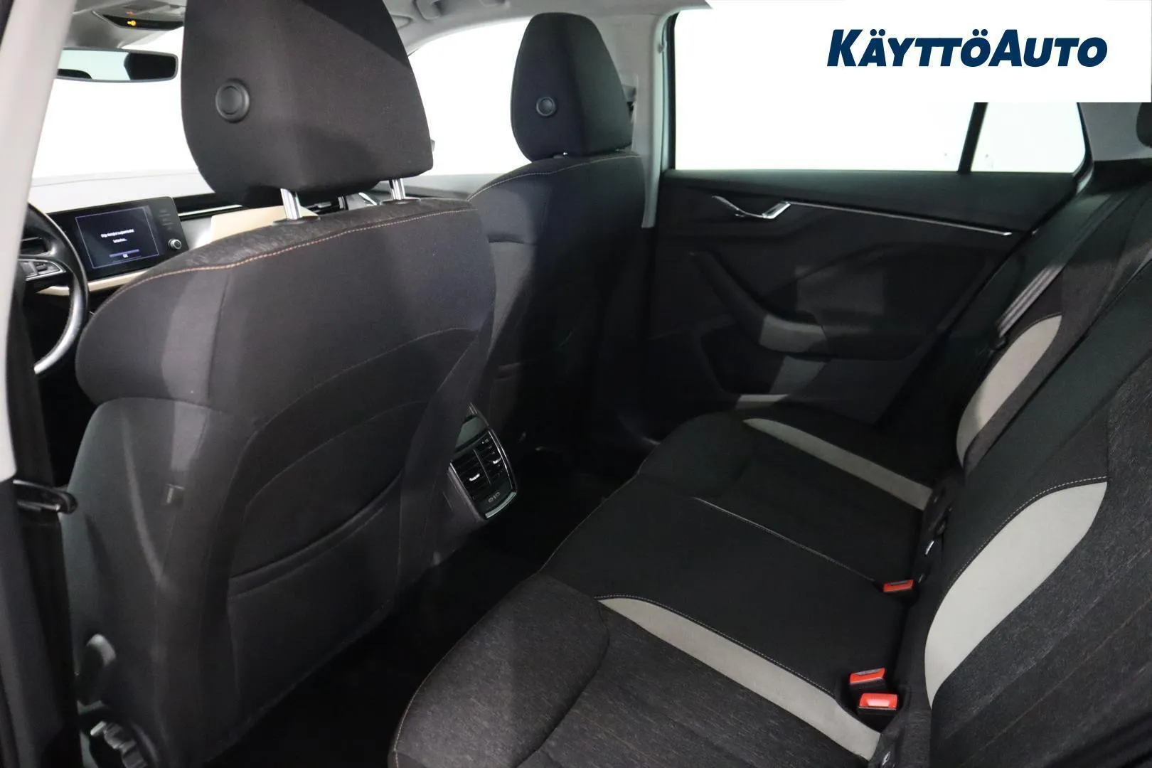 Skoda Scala NNI-172 carousel image