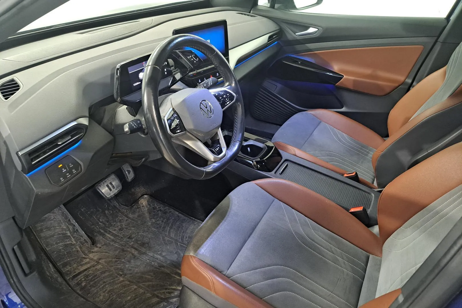 Volkswagen ID.4 ESS-173 carousel image