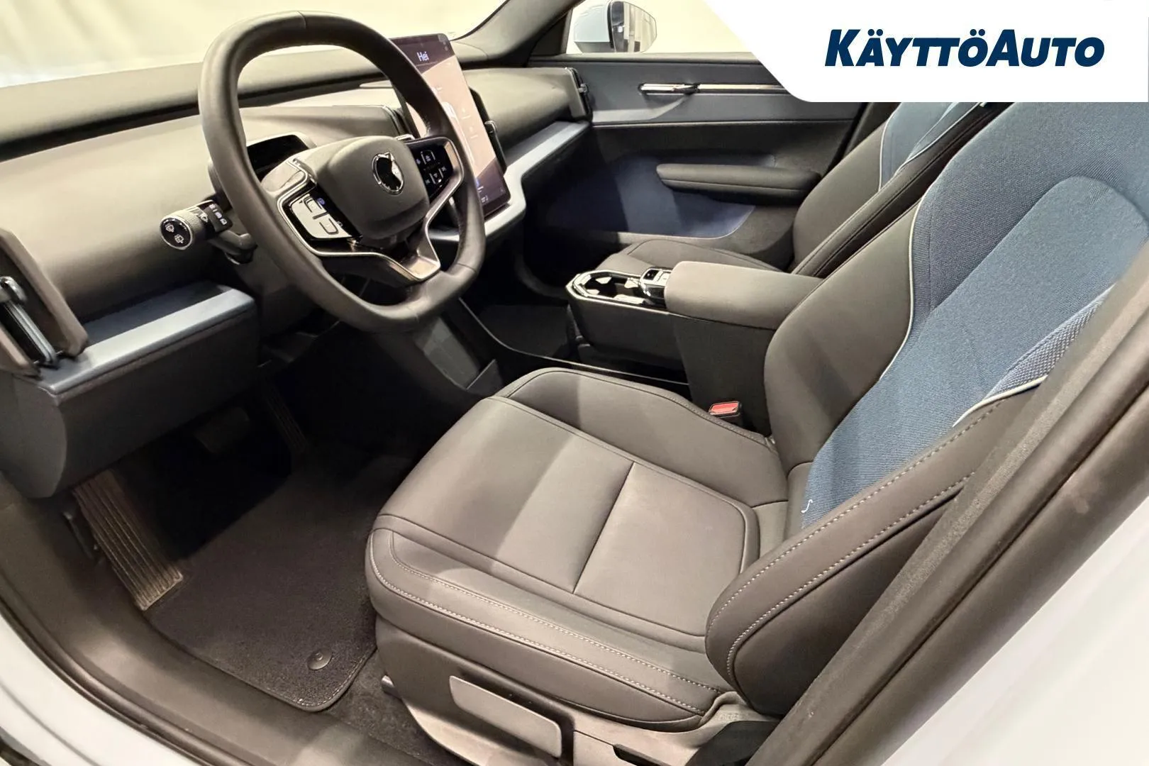 Volvo EX30 MRL-316 carousel image