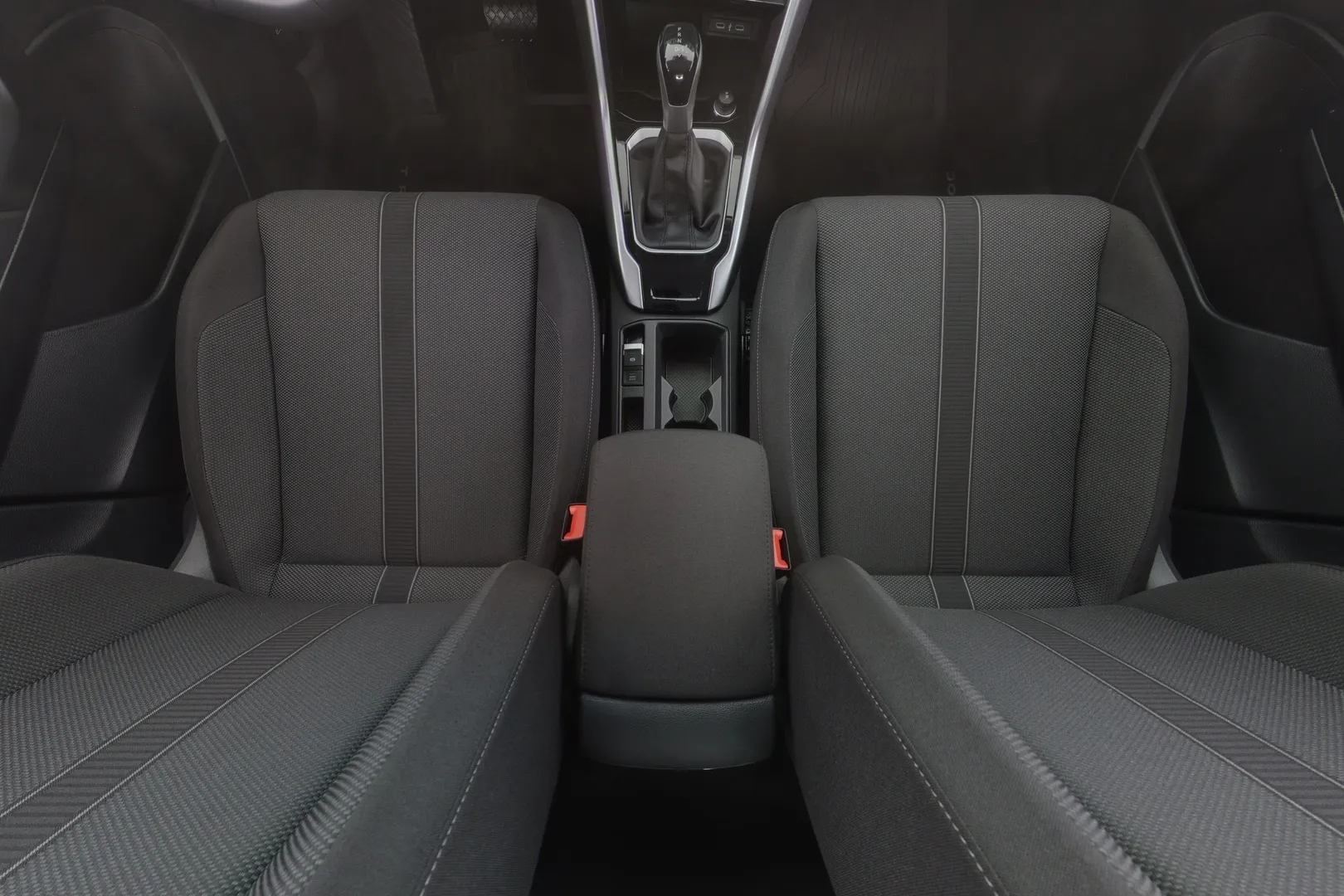 Volkswagen T-Roc MPO-894 carousel image