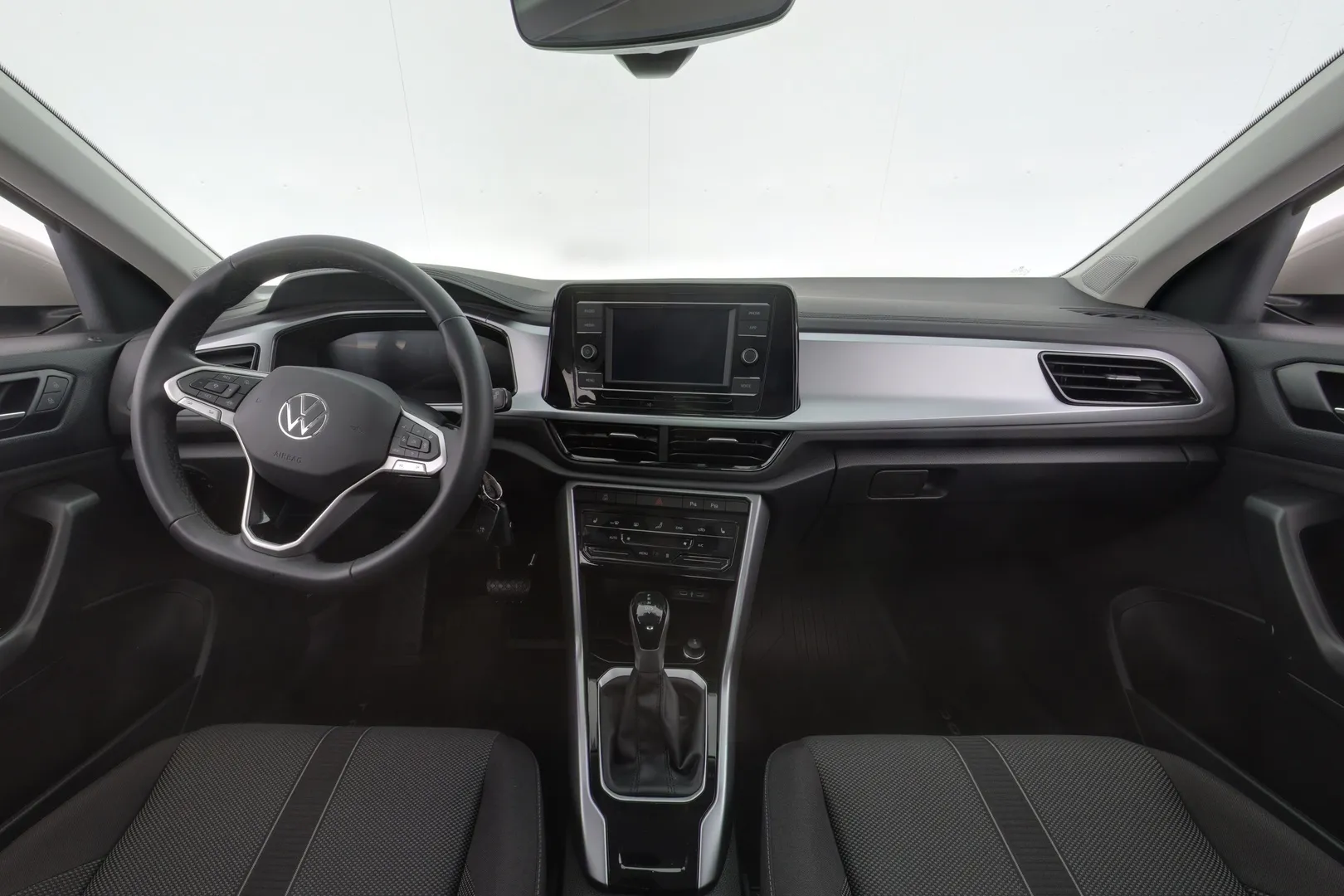Volkswagen T-Roc MPO-894 carousel image