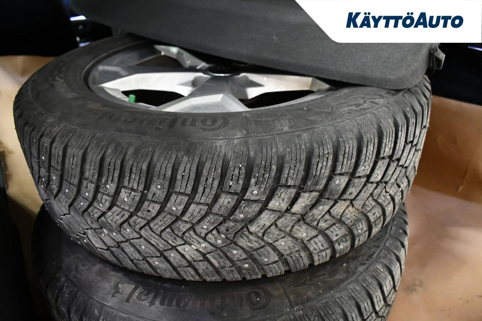 Audi Q3 LRM-483 carousel image