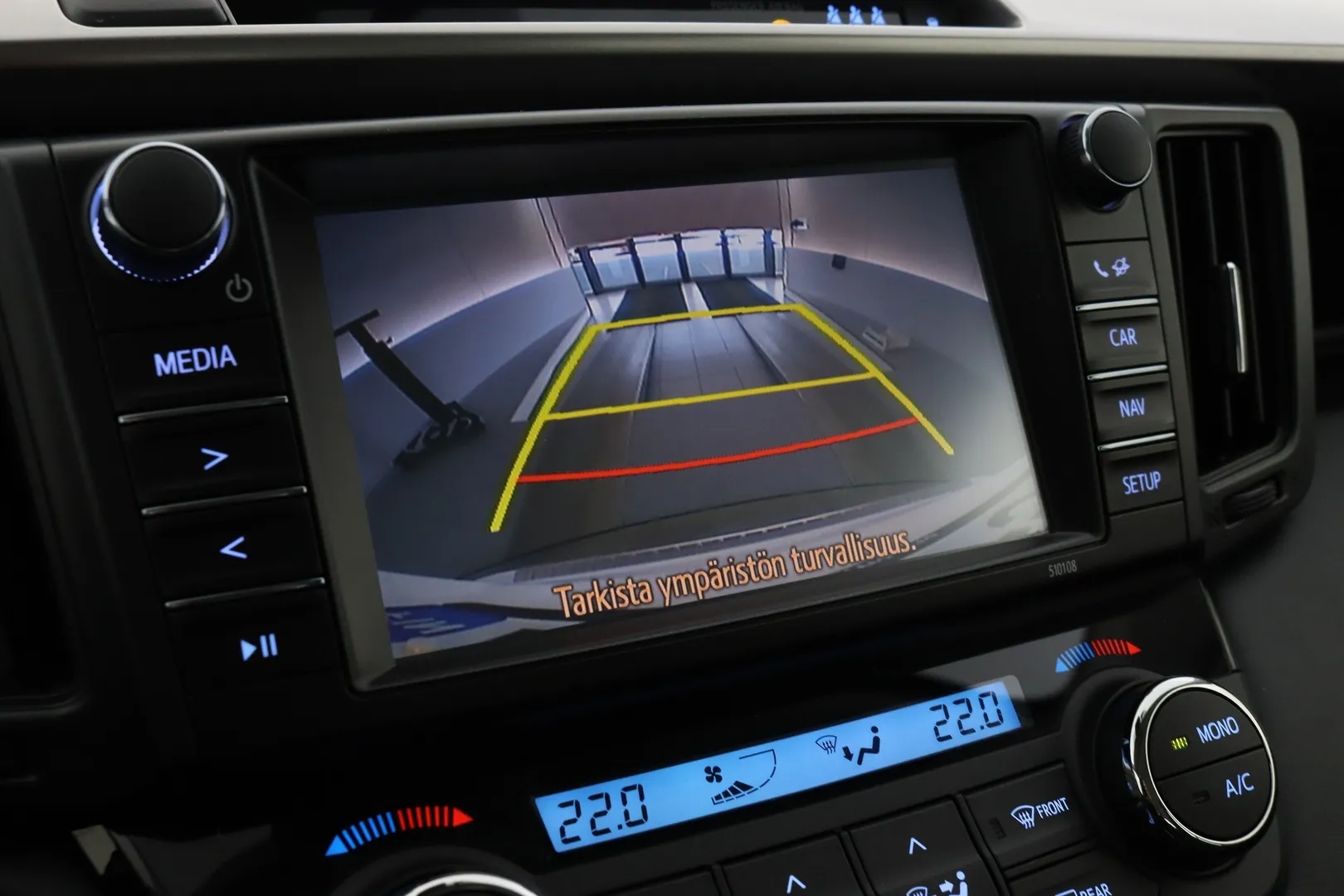 Toyota RAV4 KNX-581 carousel image