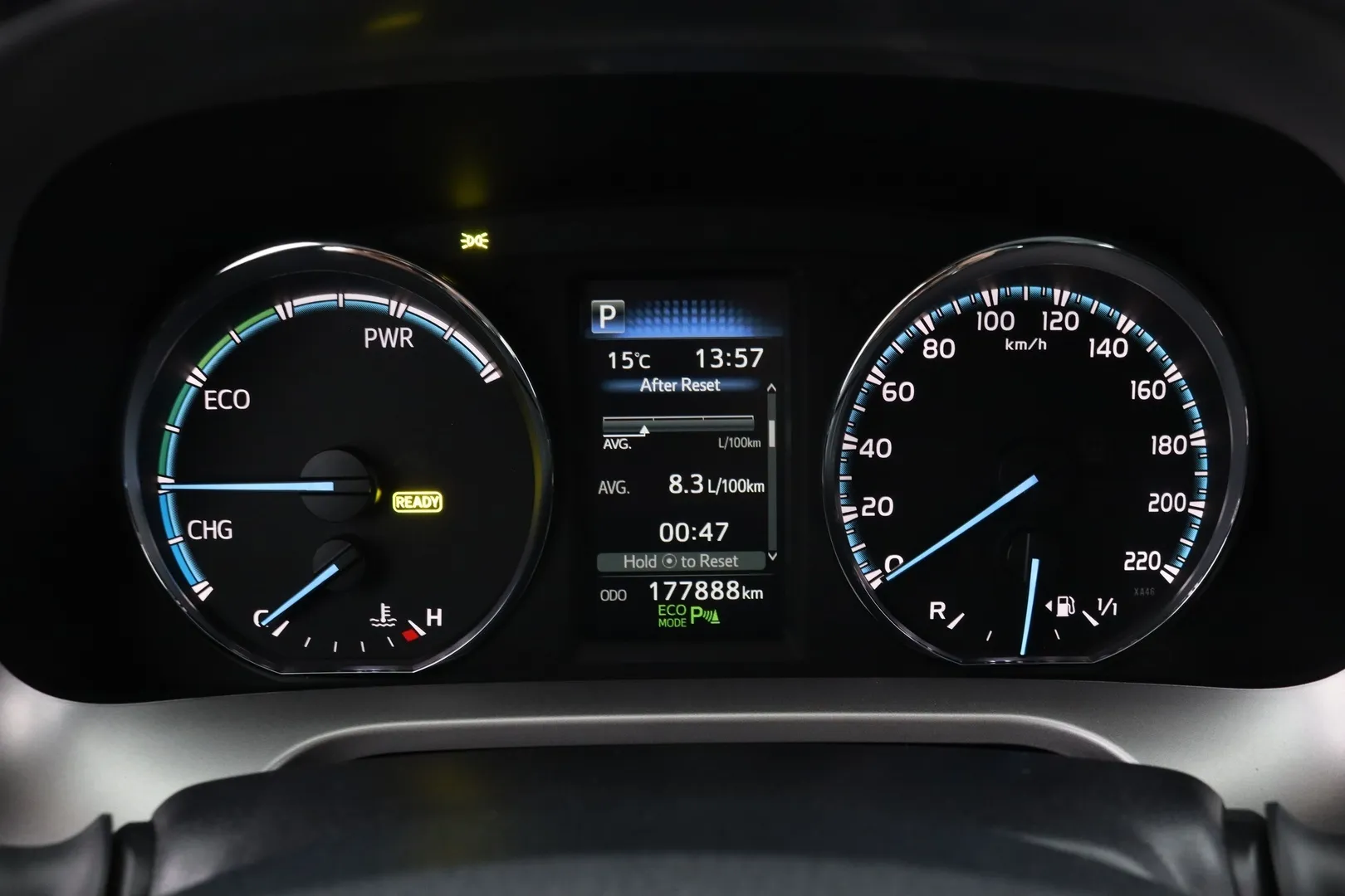 Toyota RAV4 KNX-581 carousel image