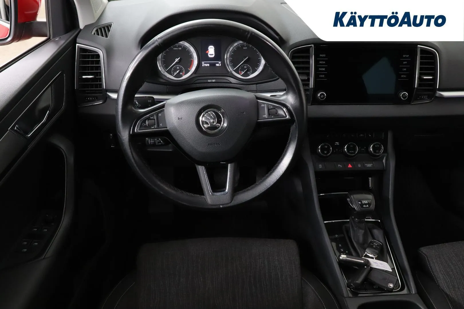 Skoda Karoq CMC-329 carousel image