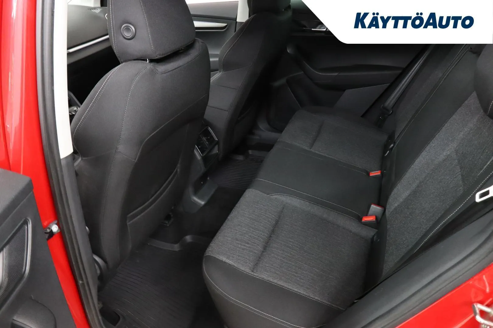 Skoda Karoq CMC-329 carousel image