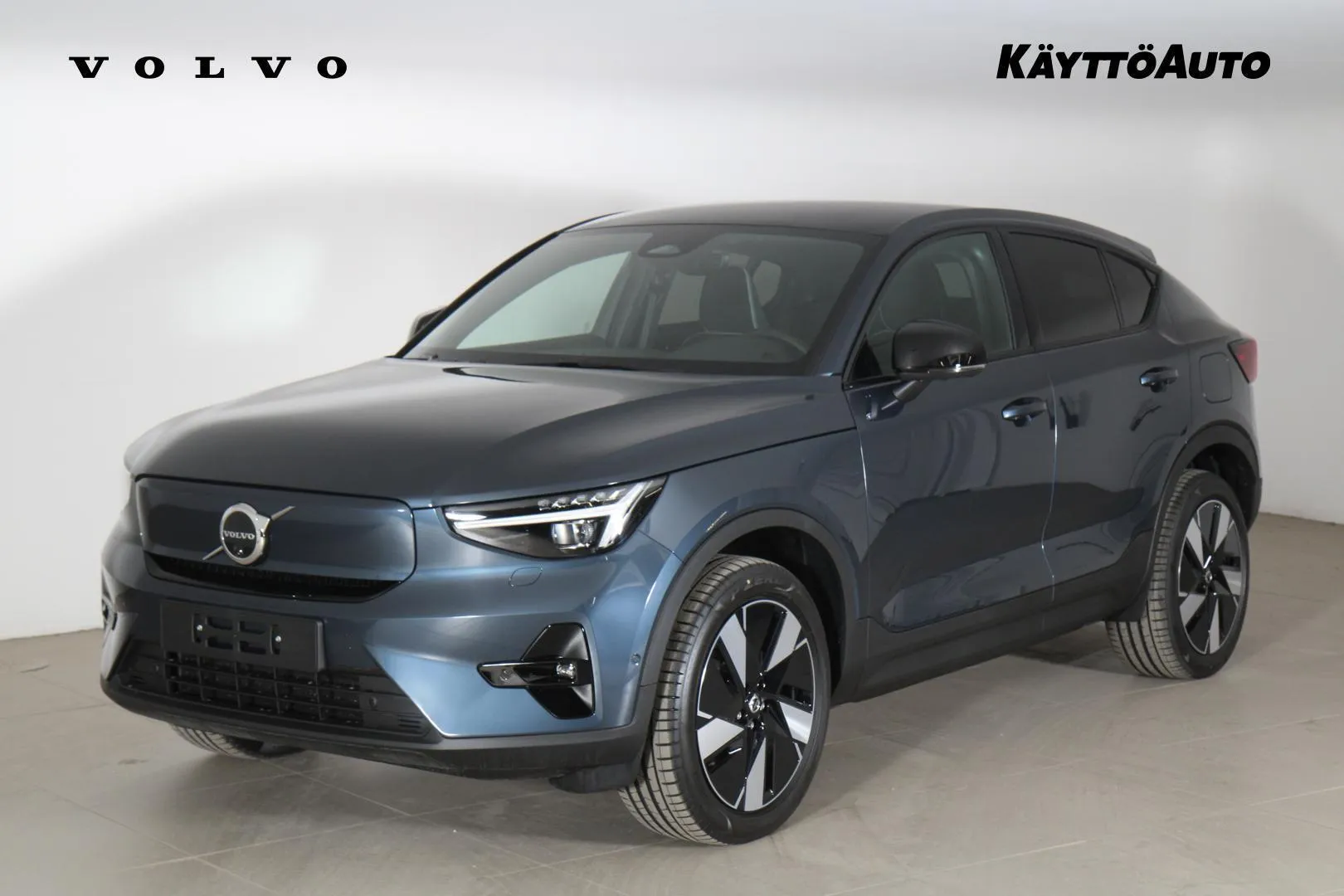 Volvo EC40 YMN-761 carousel image