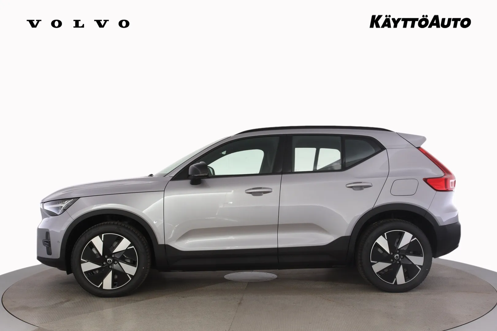 Volvo EX40 YMN-727 carousel image