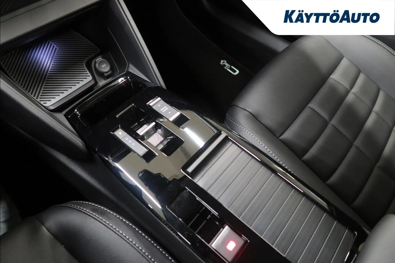 Citroen C4 ZRE-862 carousel image