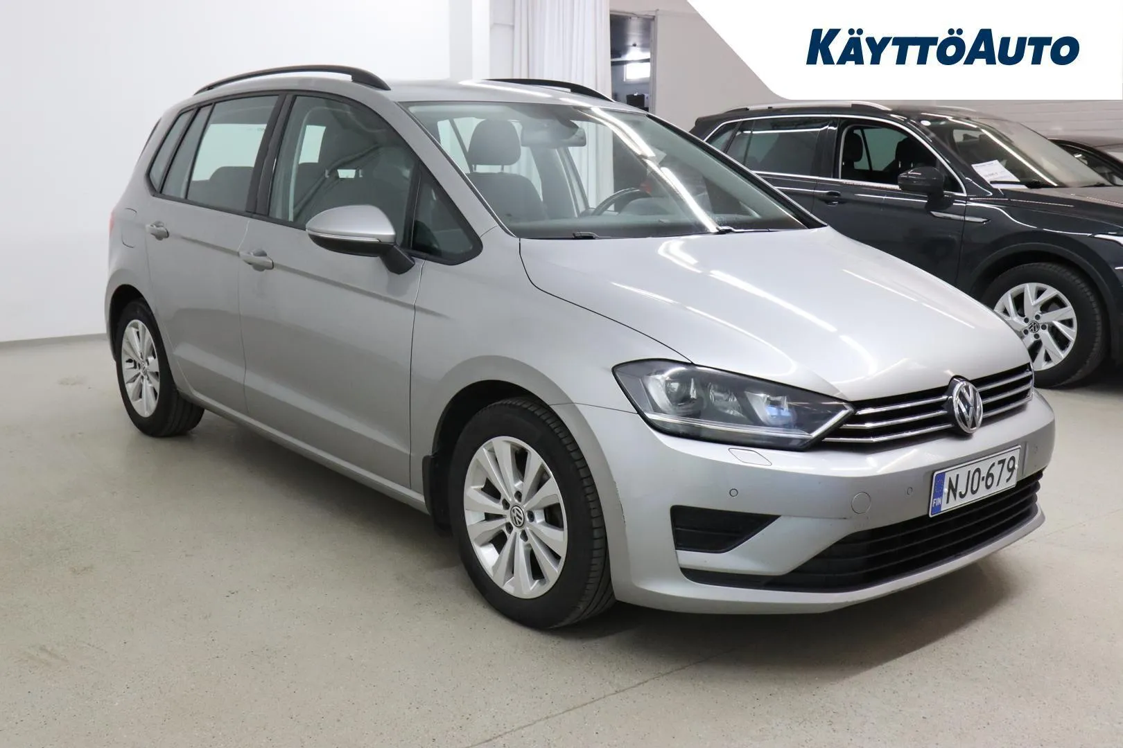 Volkswagen Golf Sportsvan NJO-679 carousel image