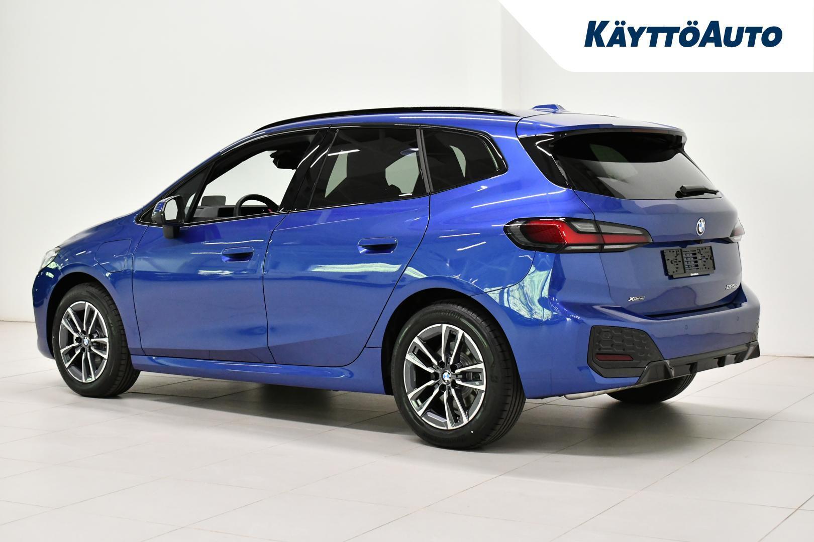 BMW 225 2026, kuva 3/26