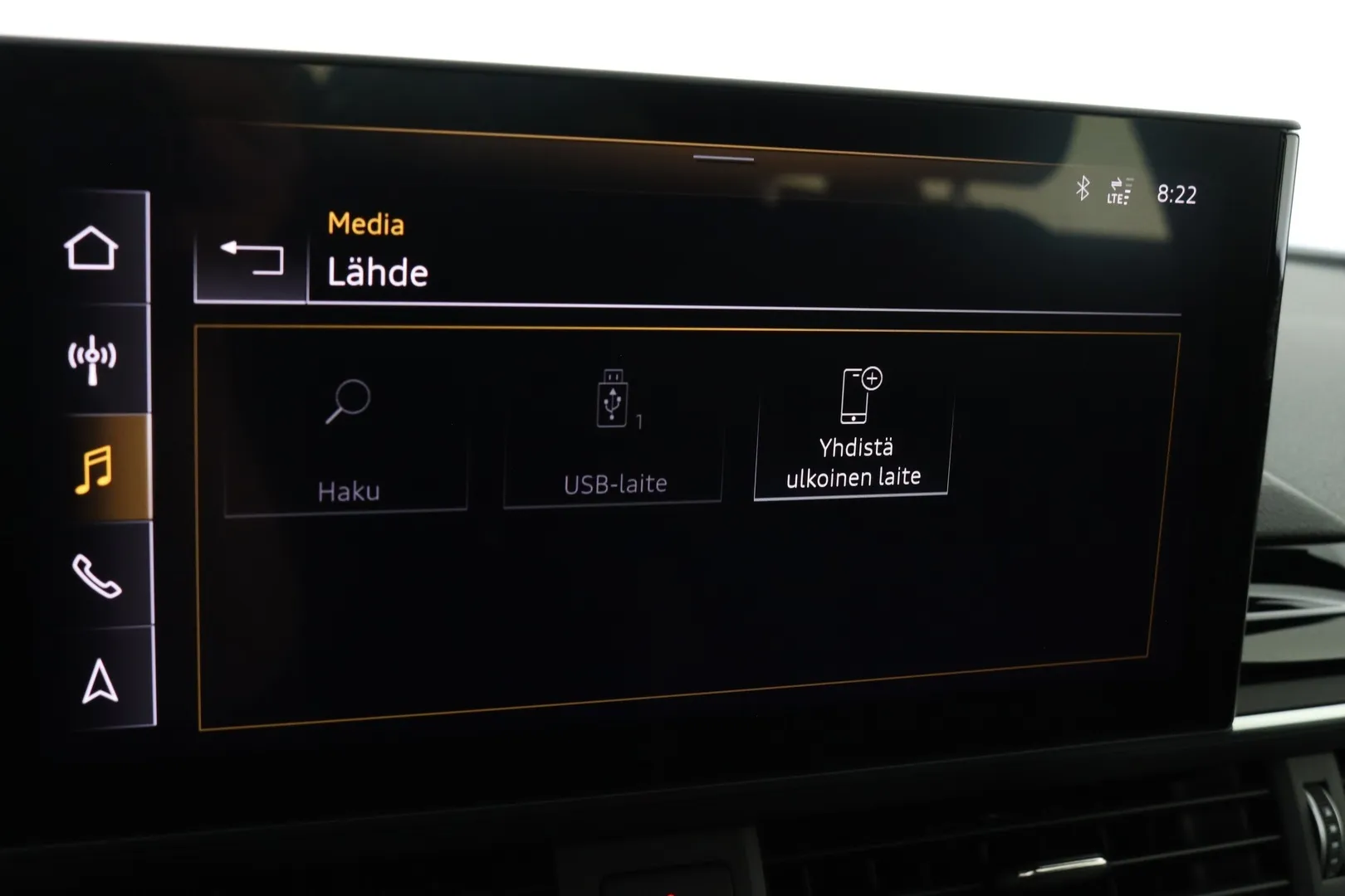 Audi A4 CPF-697 carousel image