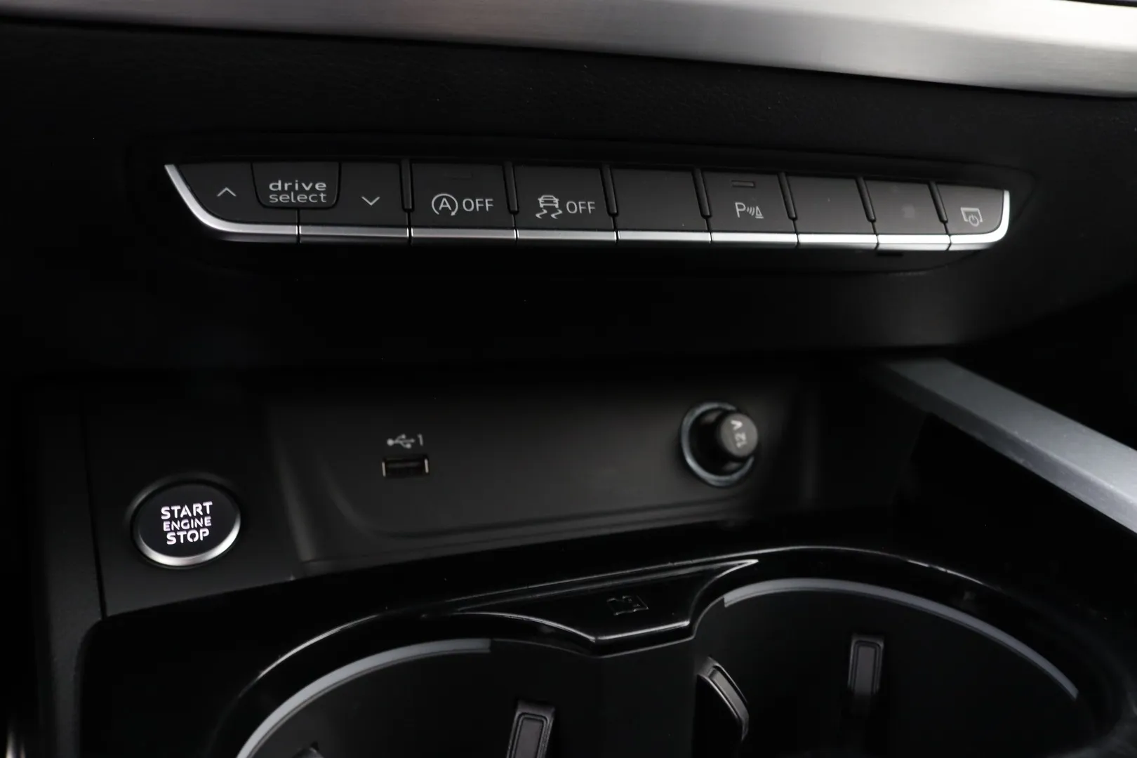 Audi A4 CPF-697 carousel image