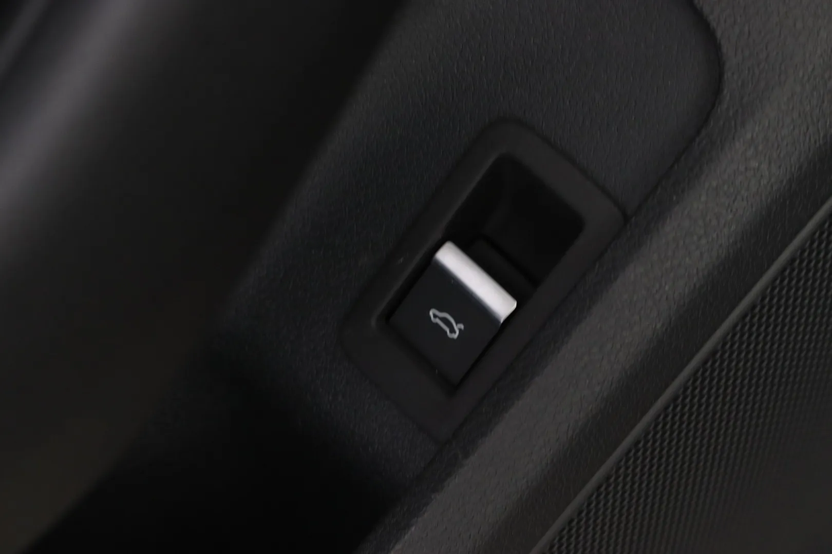 Audi A4 CPF-697 carousel image