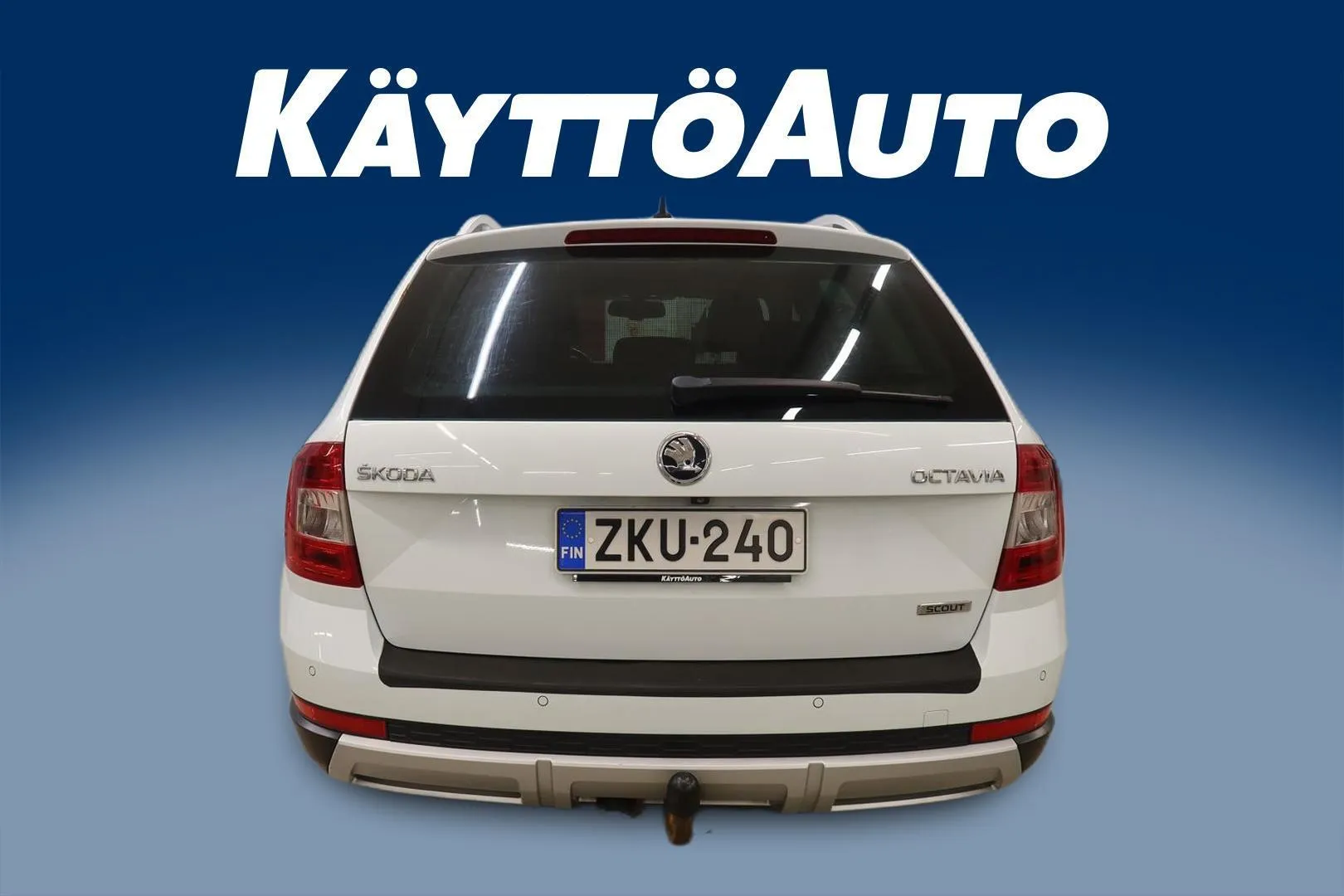 Skoda Octavia ZKU-240 carousel image