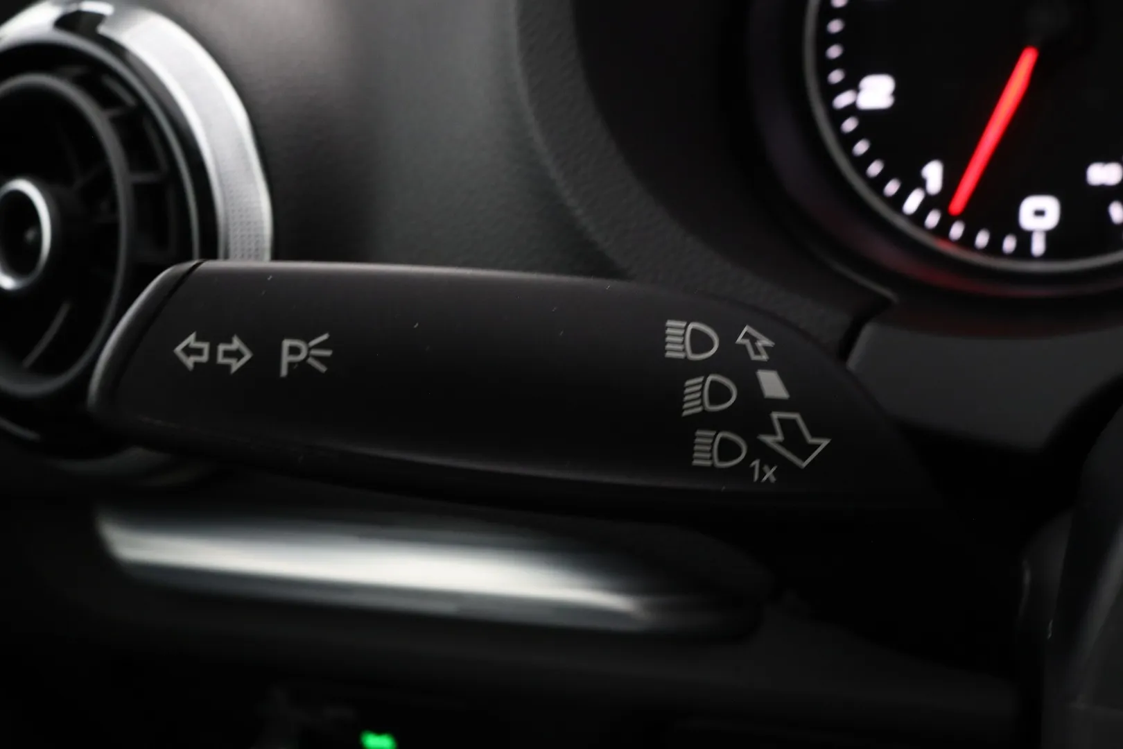 Audi A3 ENJ-300 carousel image