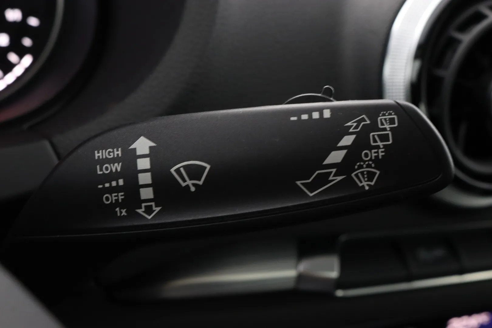 Audi A3 ENJ-300 carousel image