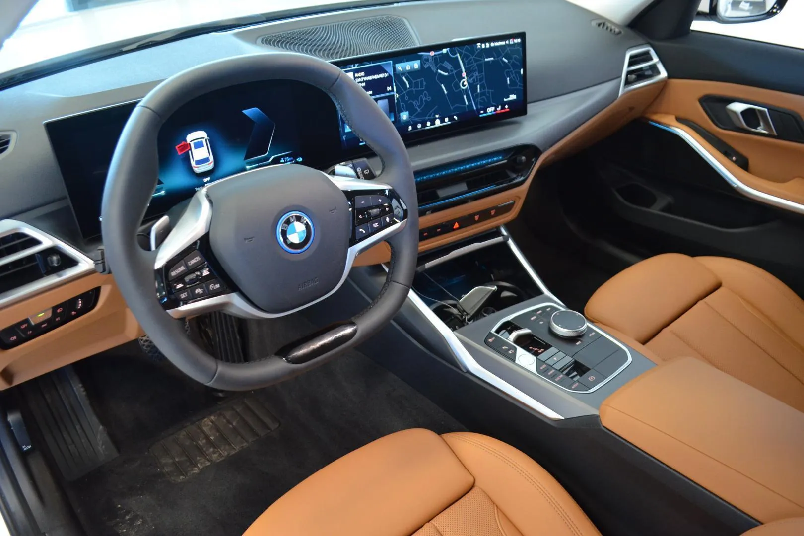 BMW 330 ZPR-153 carousel image