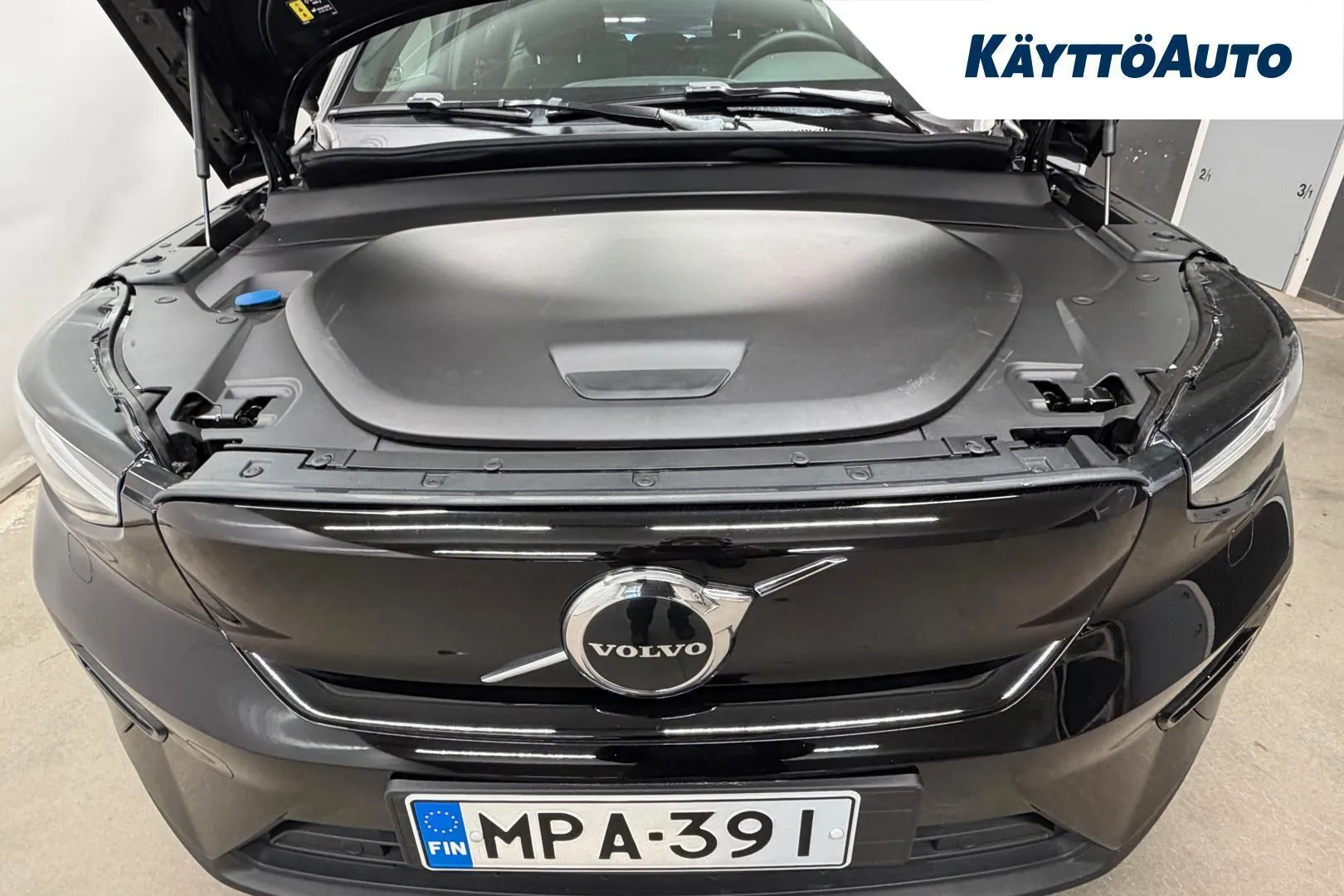 Volvo XC40 MPA-391 carousel image