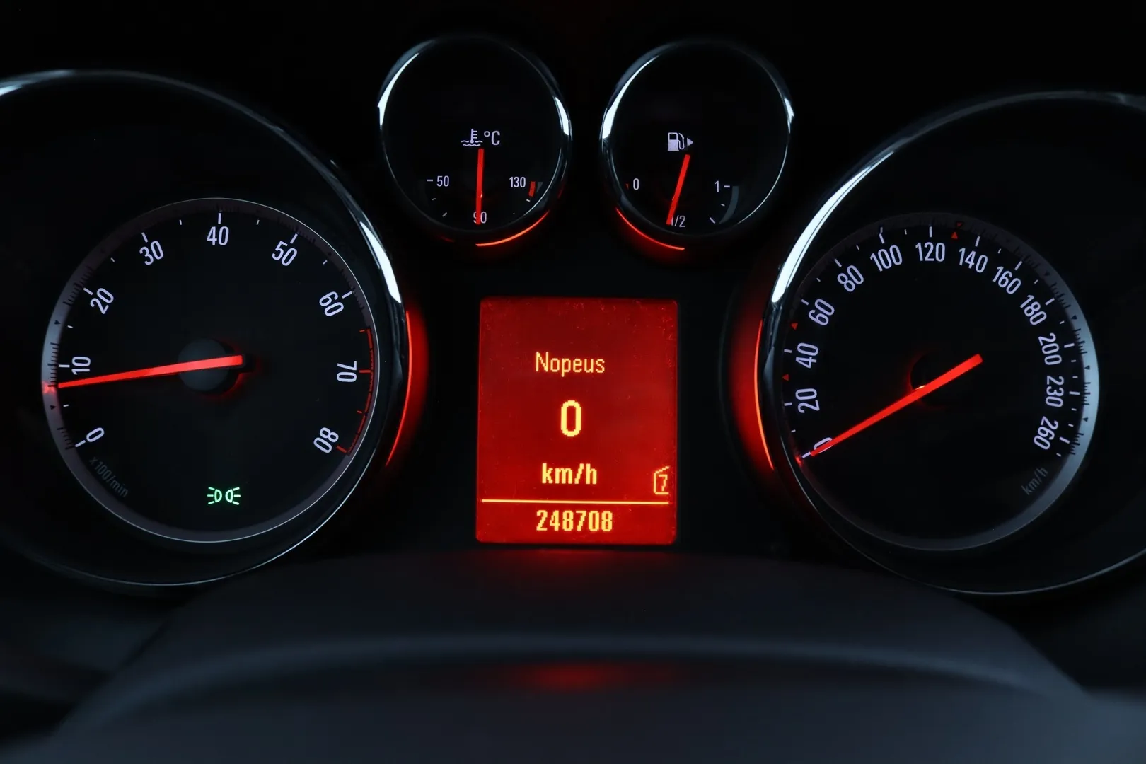Opel Astra YHL-221 carousel image