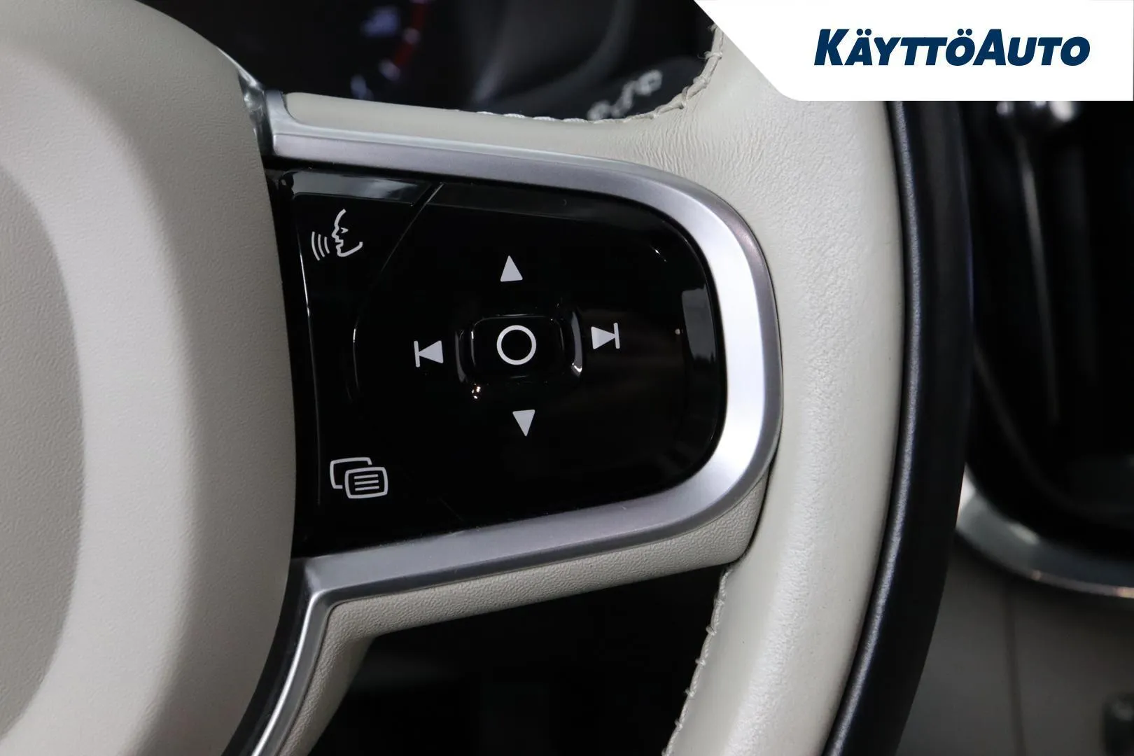 Volvo V60 FPN-404 carousel image