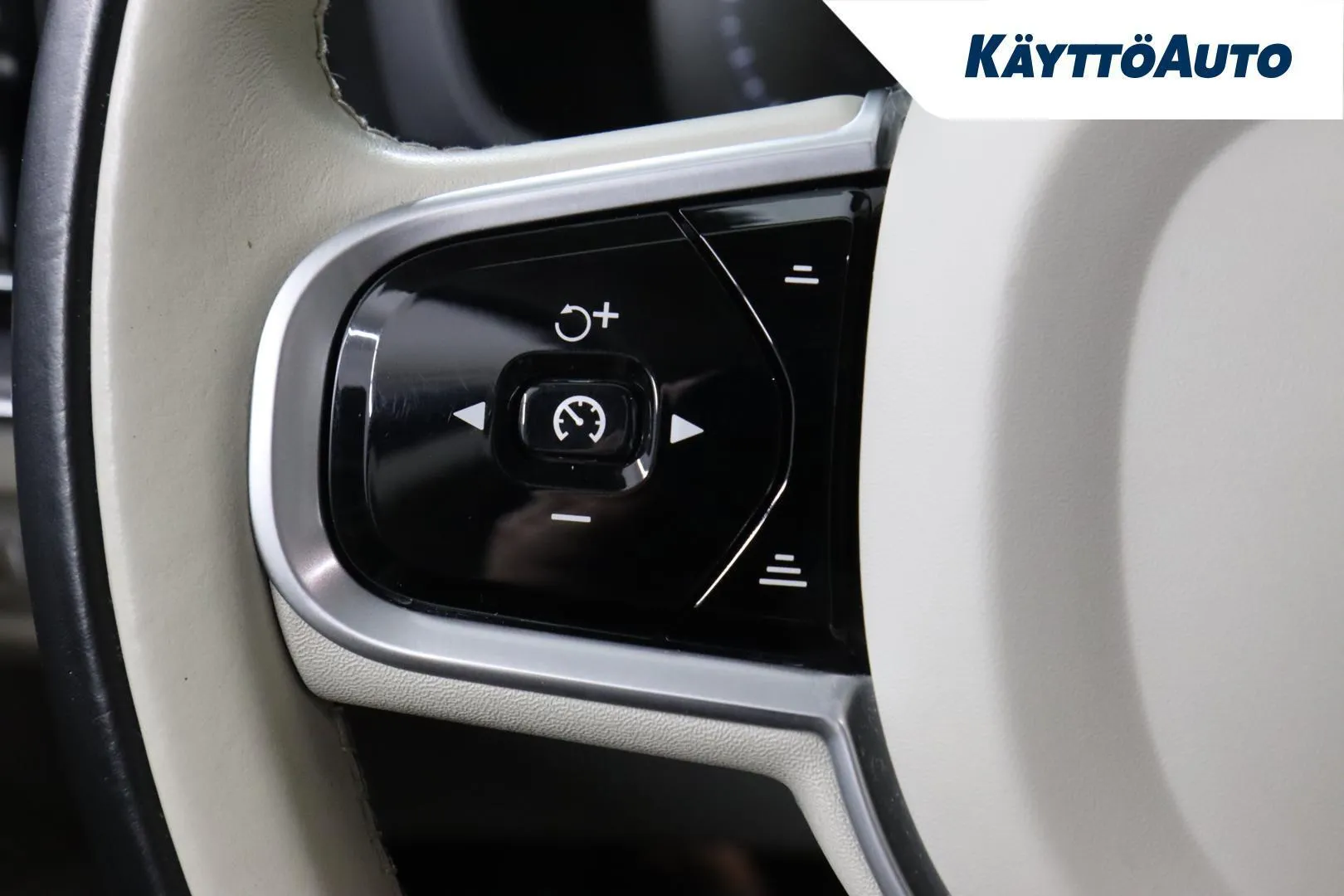 Volvo V60 FPN-404 carousel image