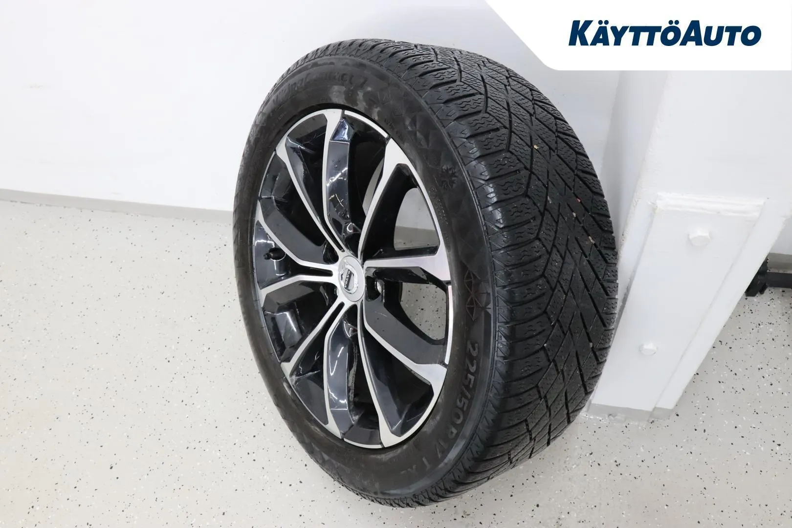 Volvo V60 FPN-404 carousel image