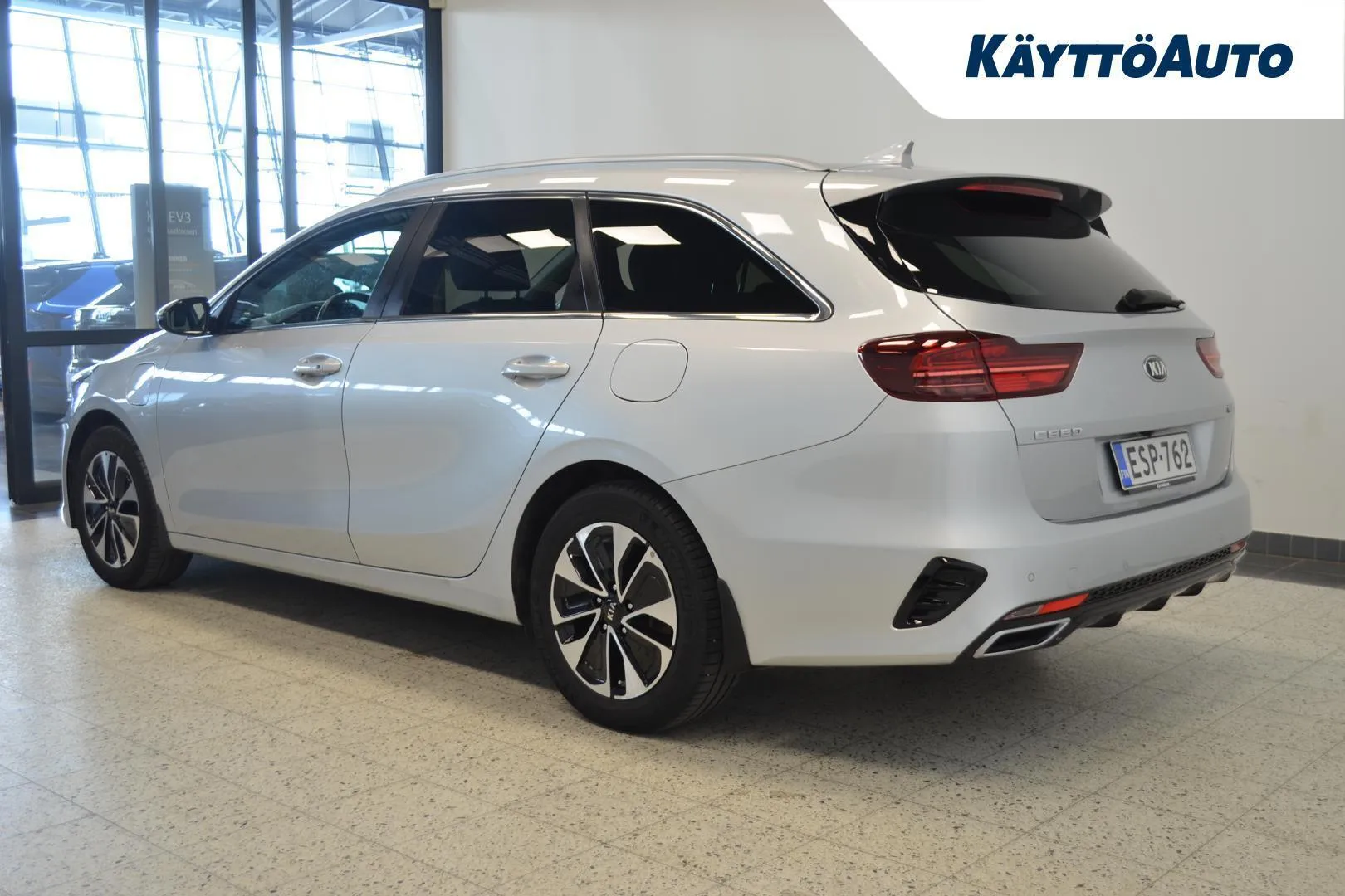 Kia Ceed ESP-762 carousel image