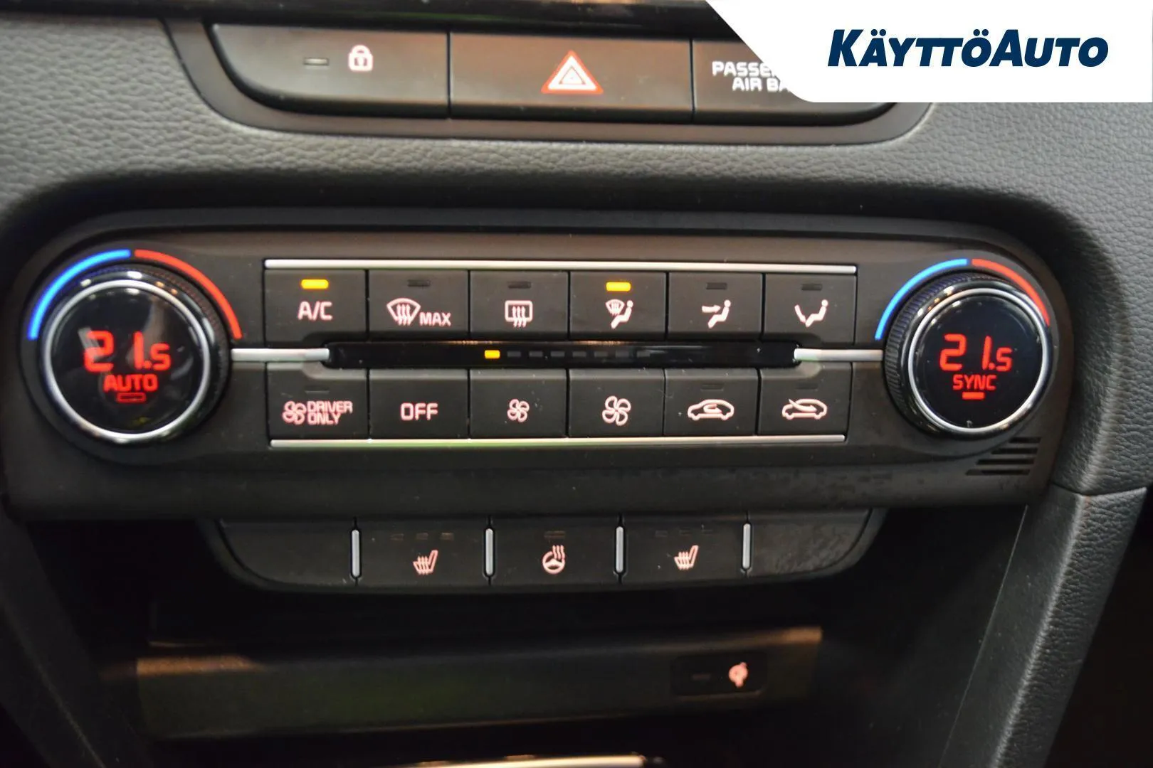 Kia Ceed ESP-762 carousel image