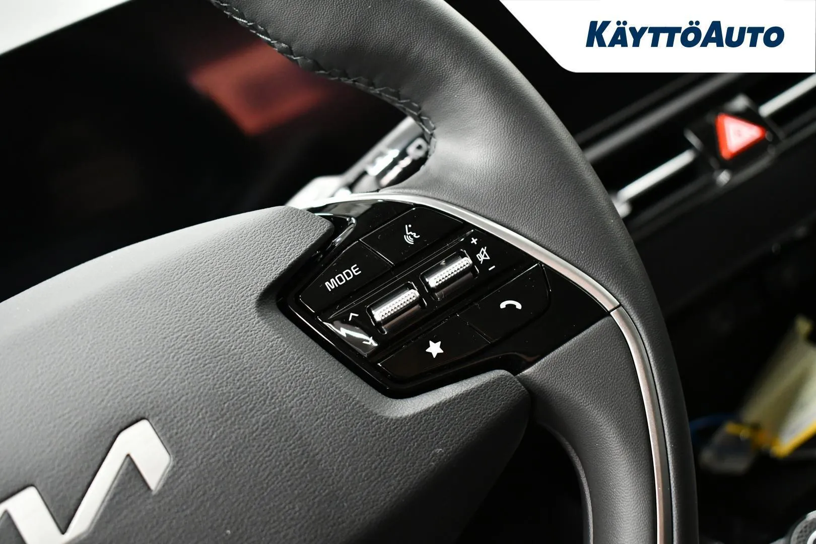 Kia Niro NOM-909 carousel image