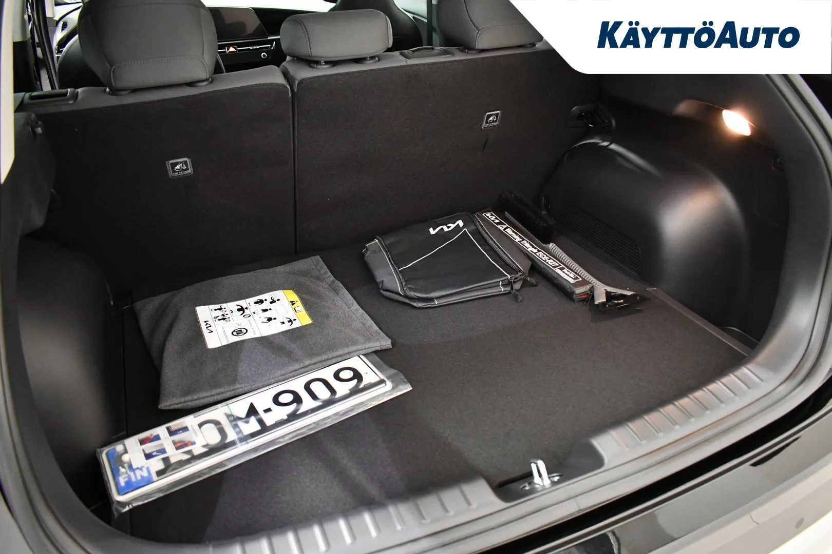 Kia Niro NOM-909 carousel image