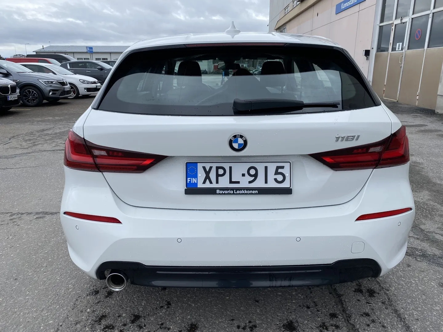 BMW 118 XPL-915 carousel image