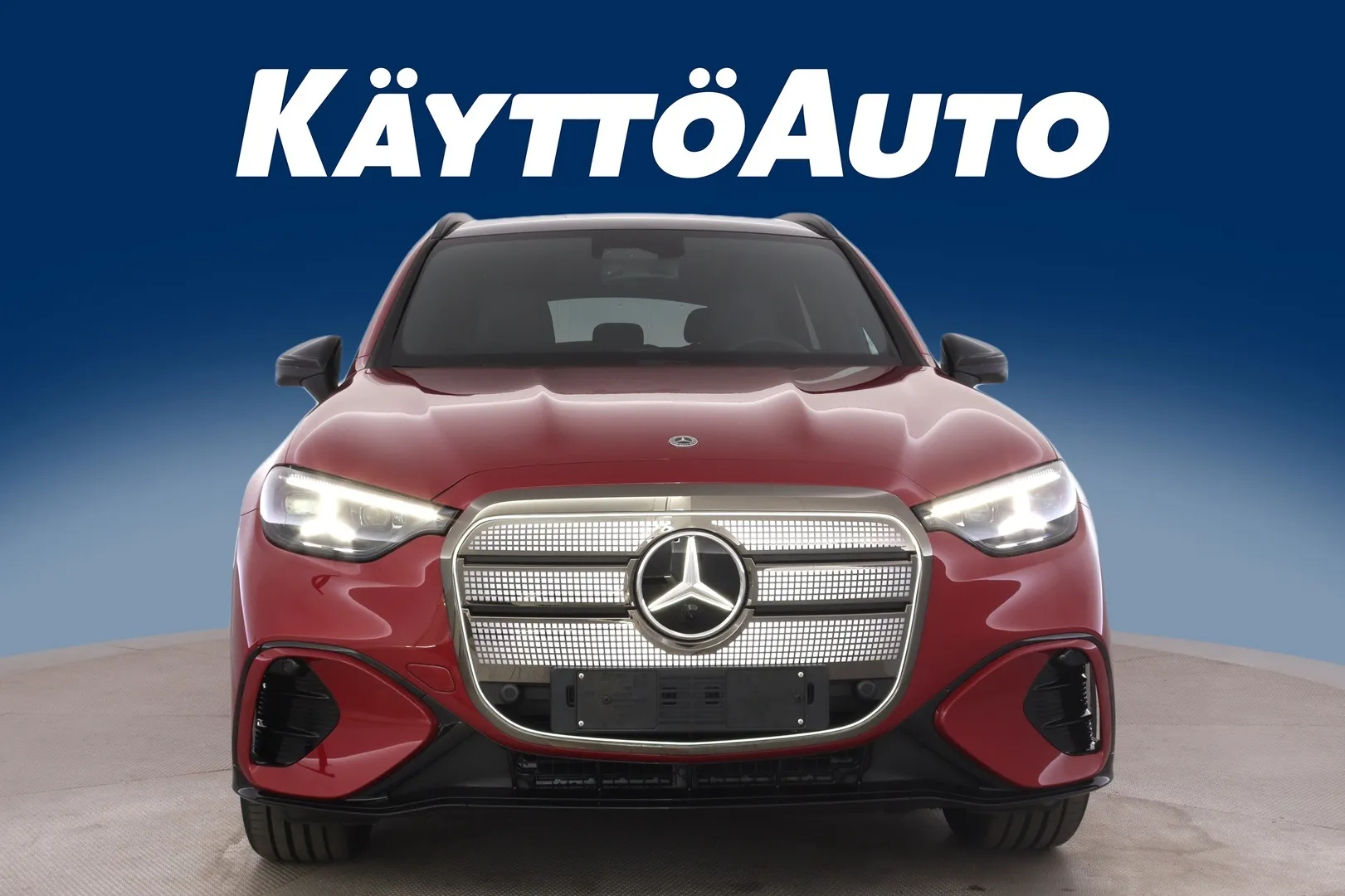 Mercedes-Benz GLC YMK-609 carousel image