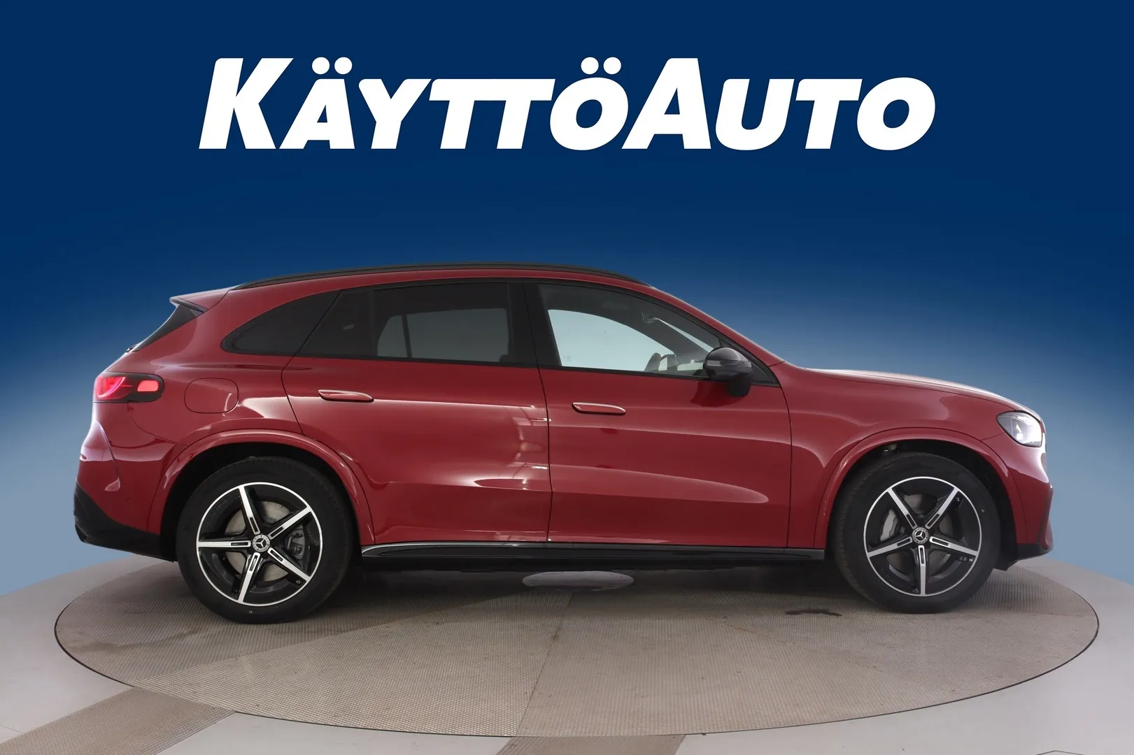 Mercedes-Benz GLC YMK-609 carousel image
